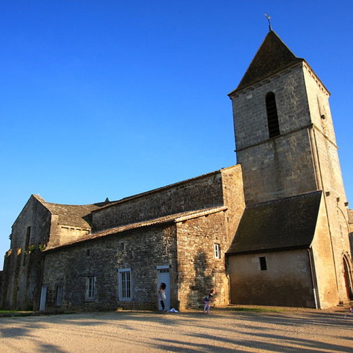 Photo de Église Saint-Romain de Saint-Sauvant