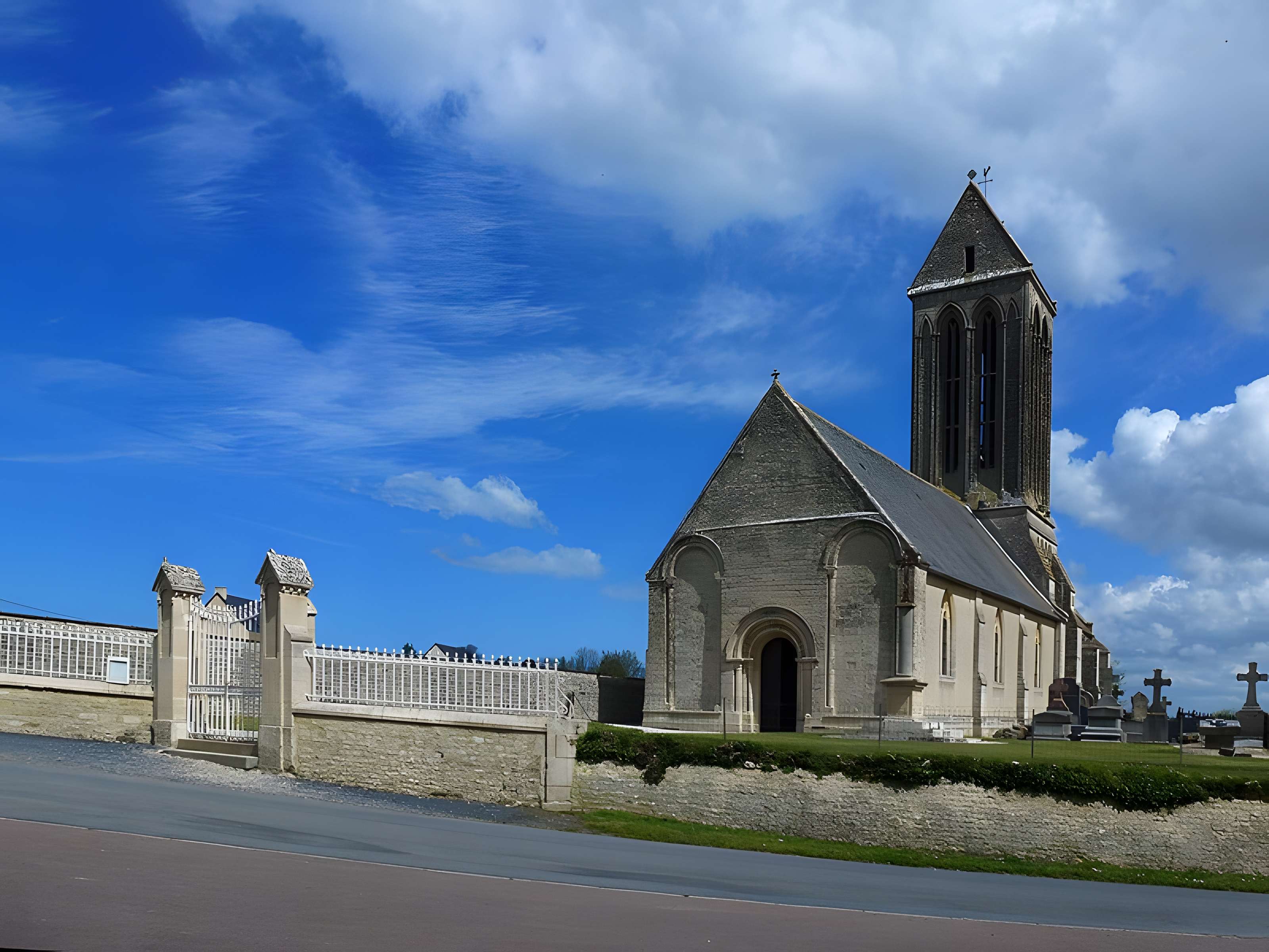 Église Saint-Romain d'Étréham