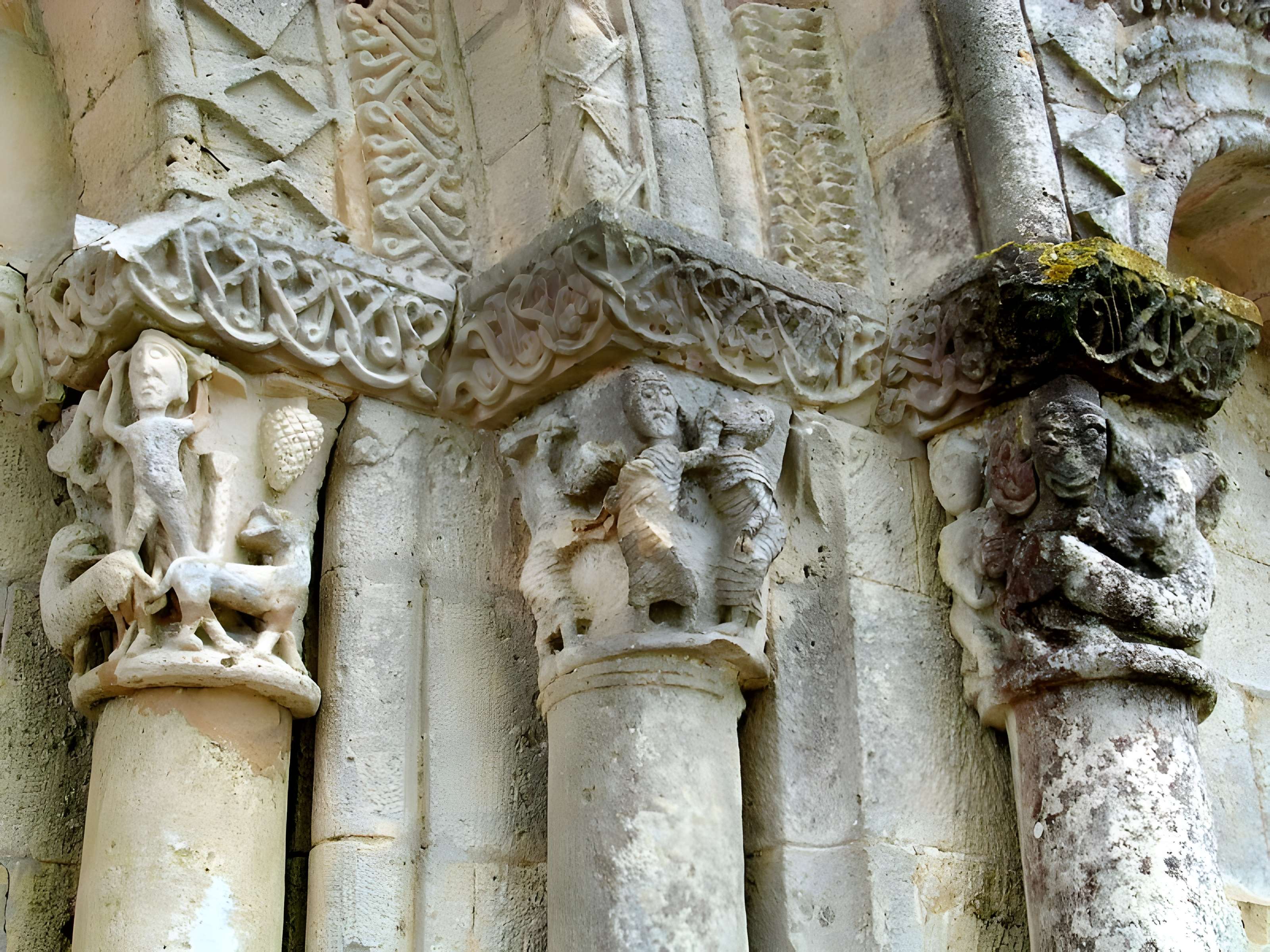 Église Saint-Saturnin de Cardan