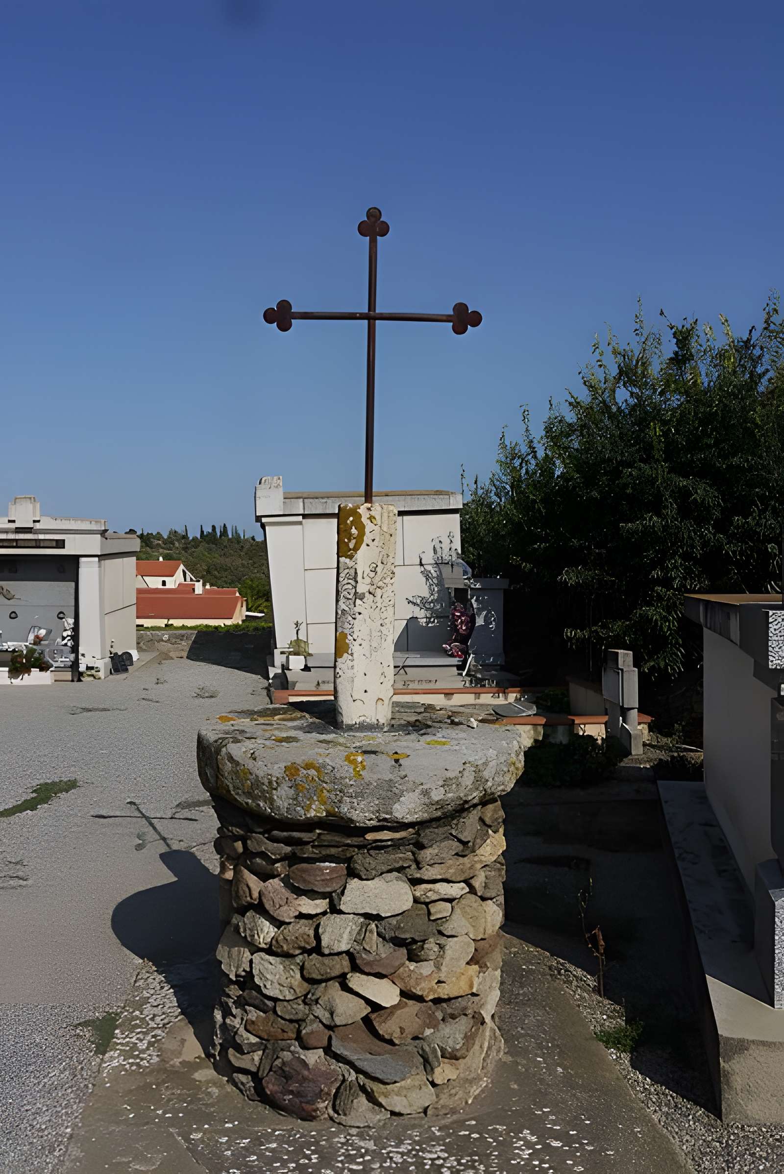 Église Saint-Saturnin de Montesquieu-des-Albères