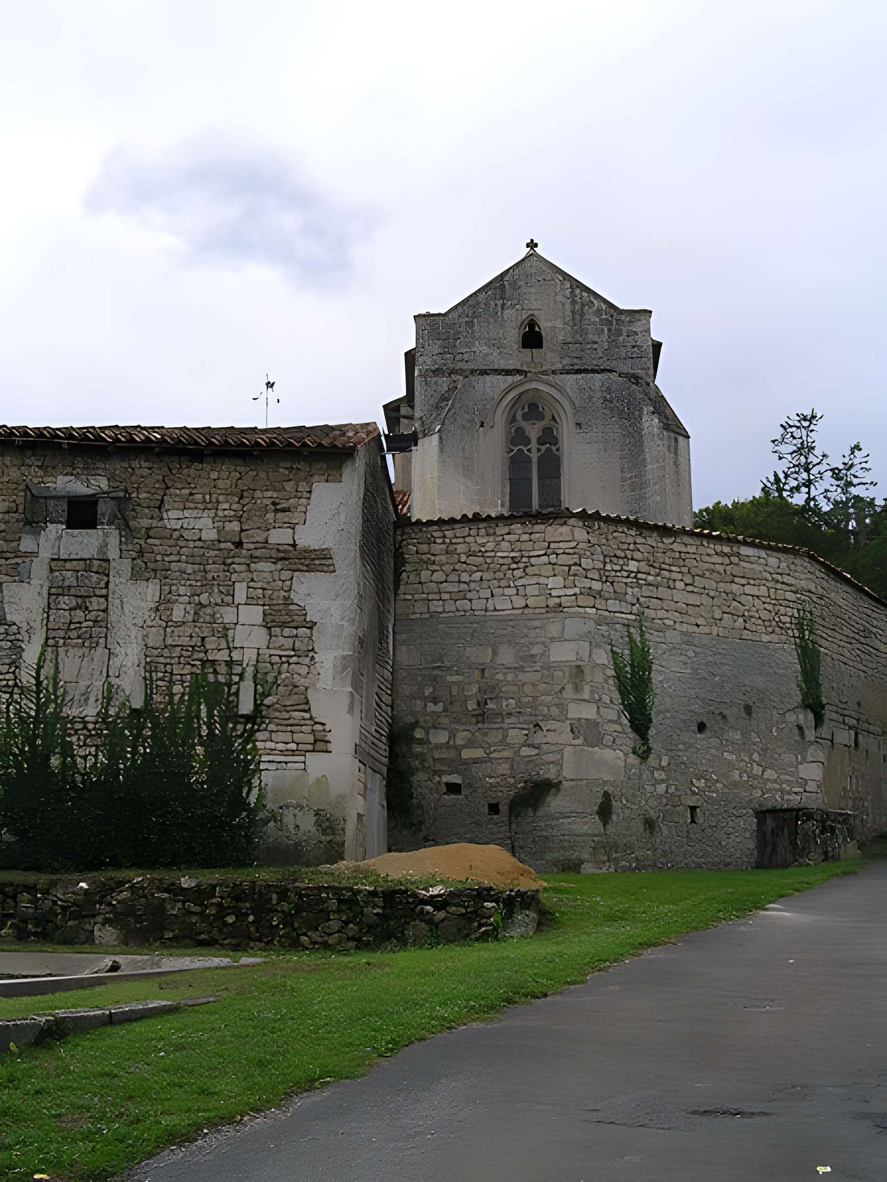 Église Saint-Saturnin de Saint-Saturnin