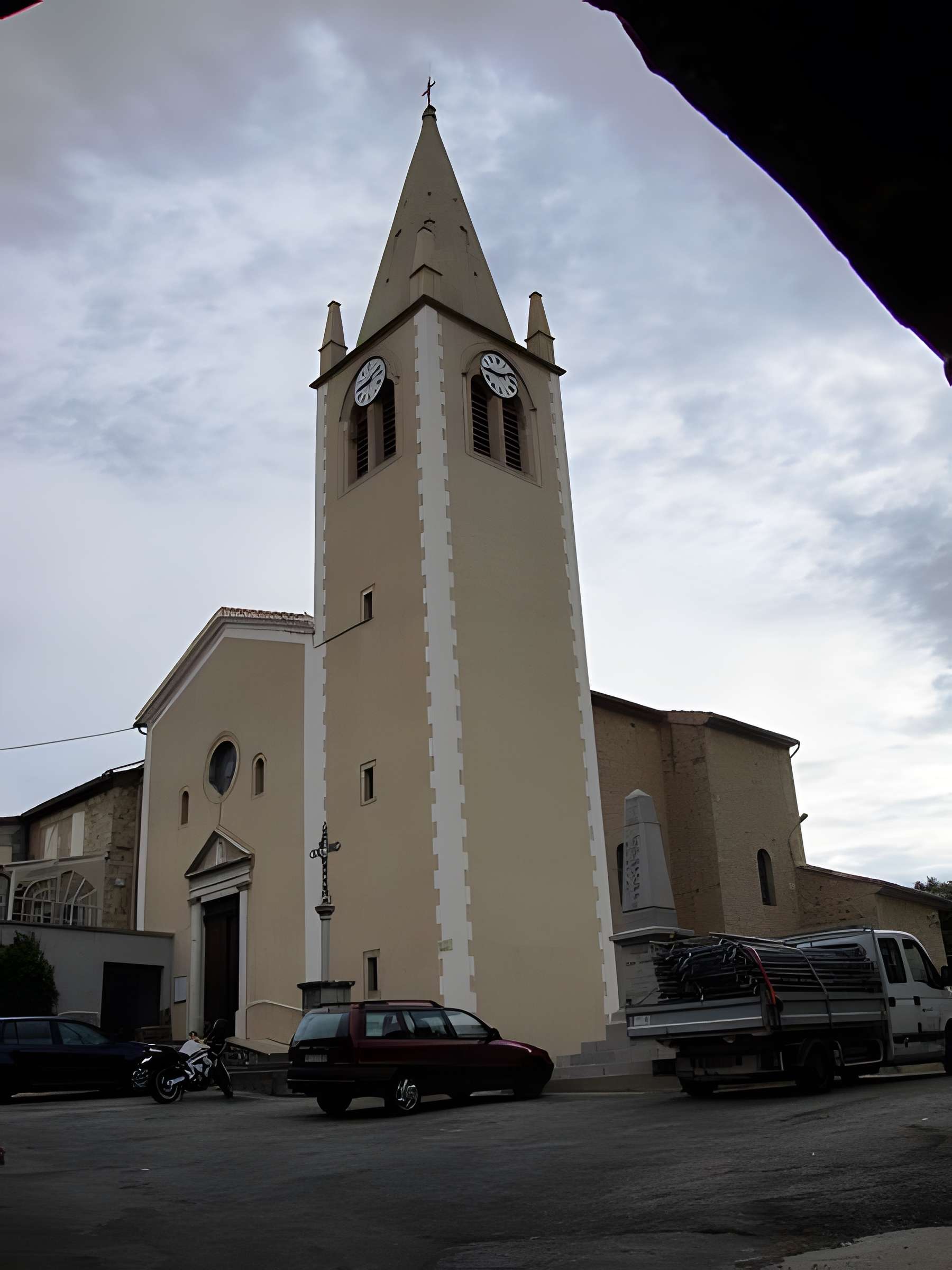Église Saint-Saturnin de Saint-Sernin 