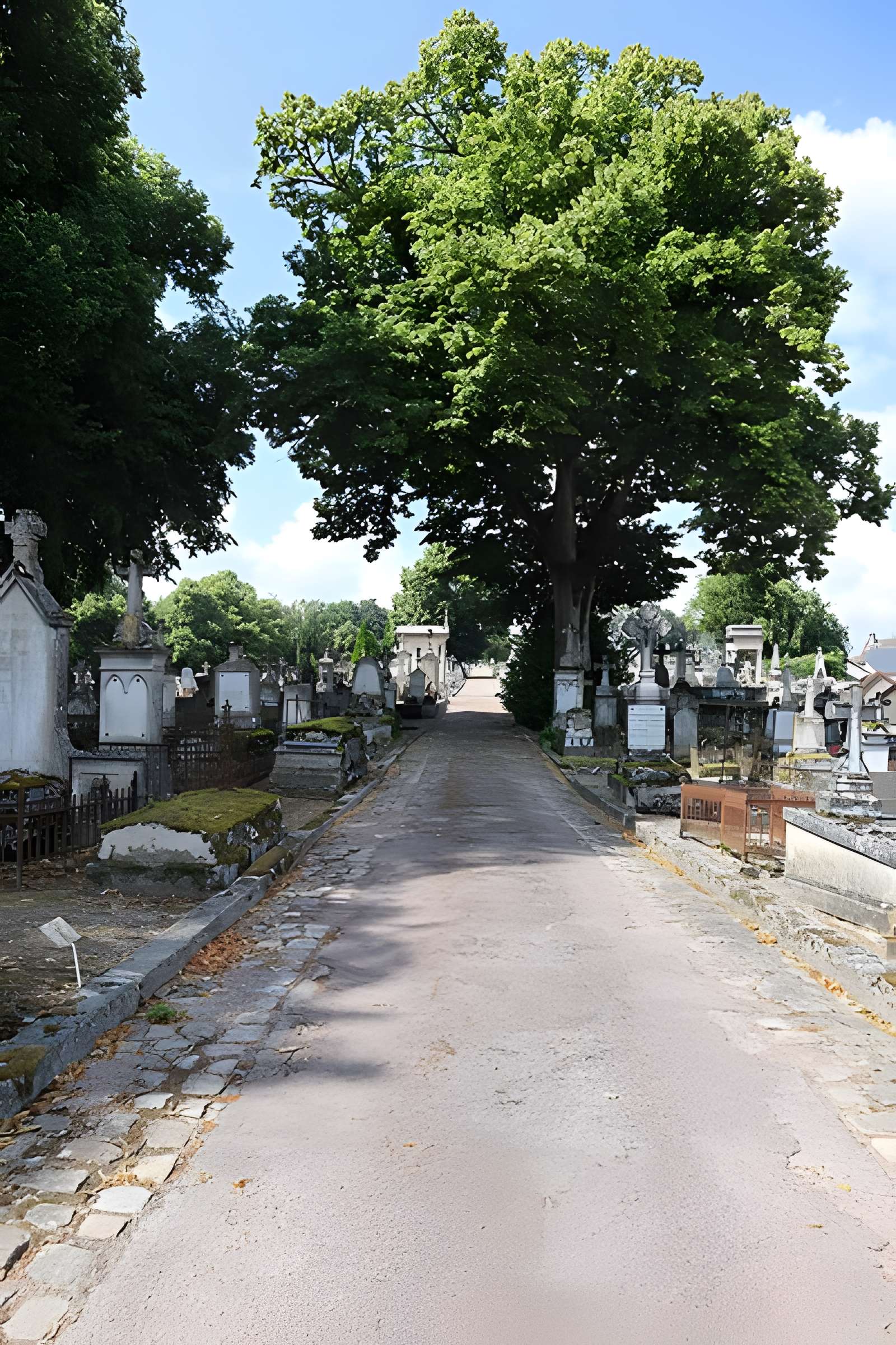 Église Saint-Saturnin de Saulieu