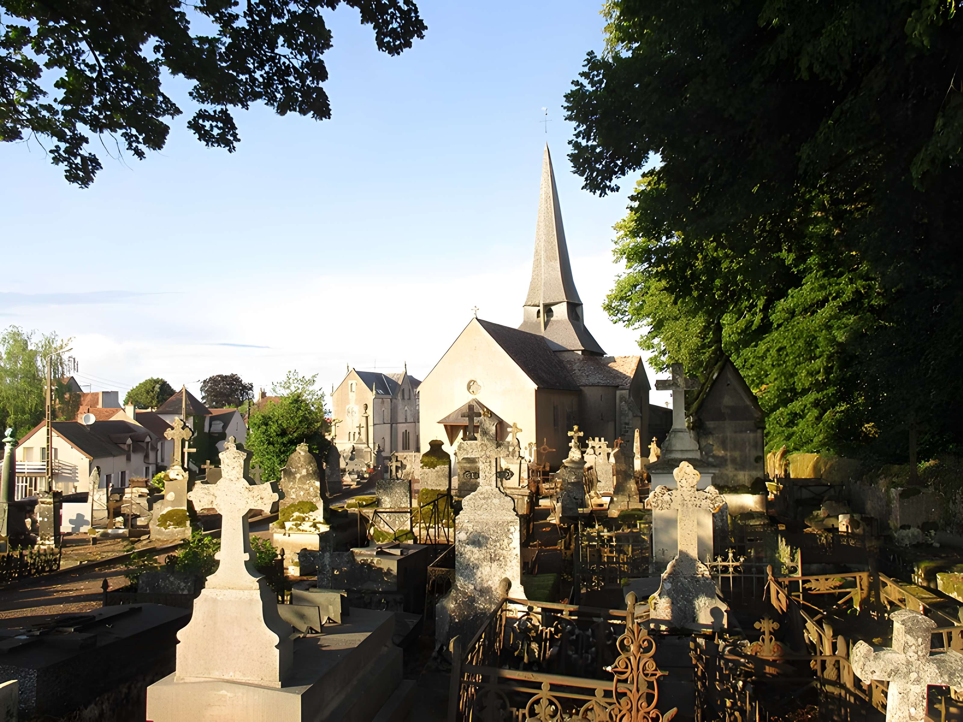 Église Saint-Saturnin de Saulieu