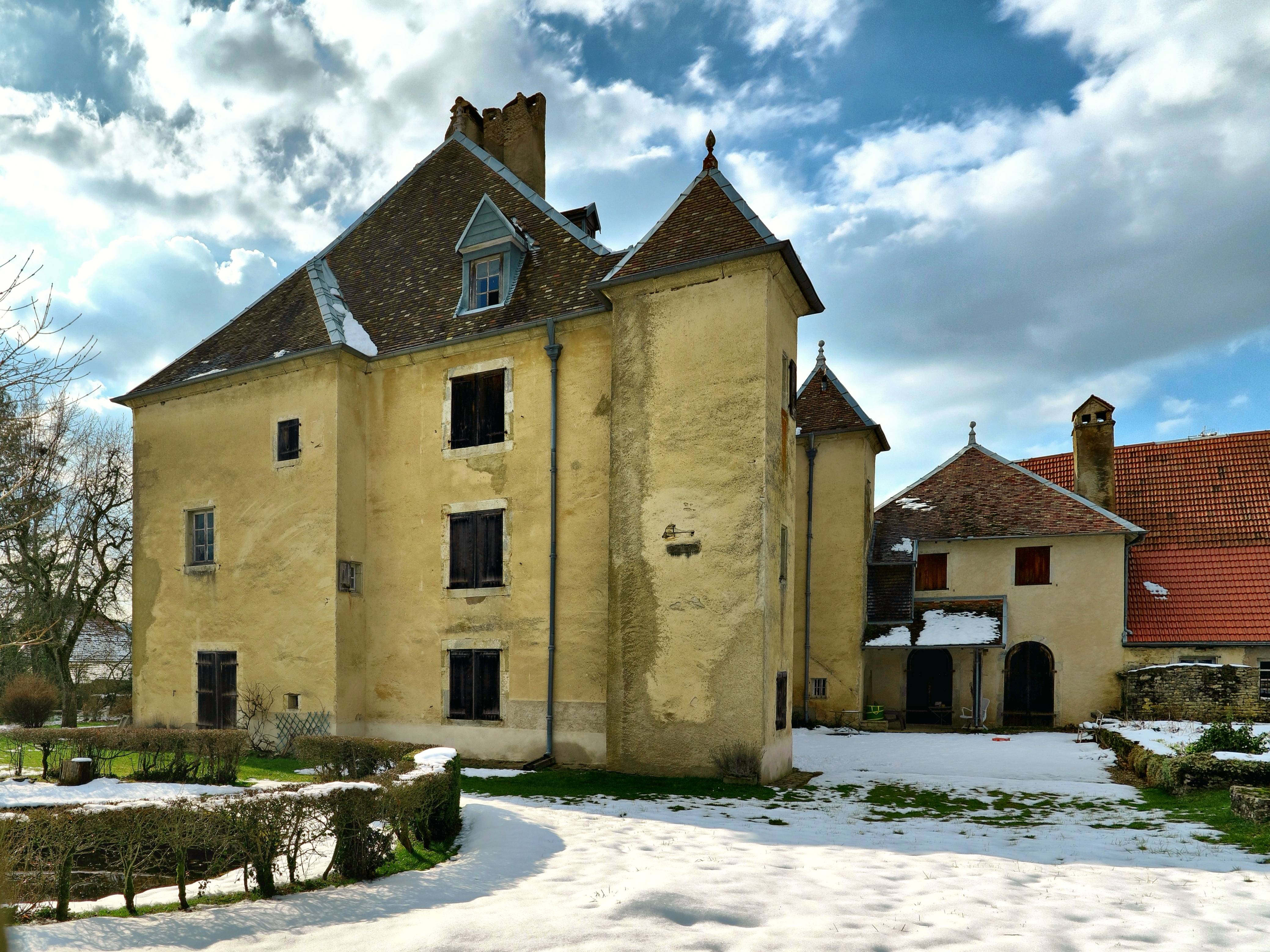 Photo de Château de Villers-sous-Montrond