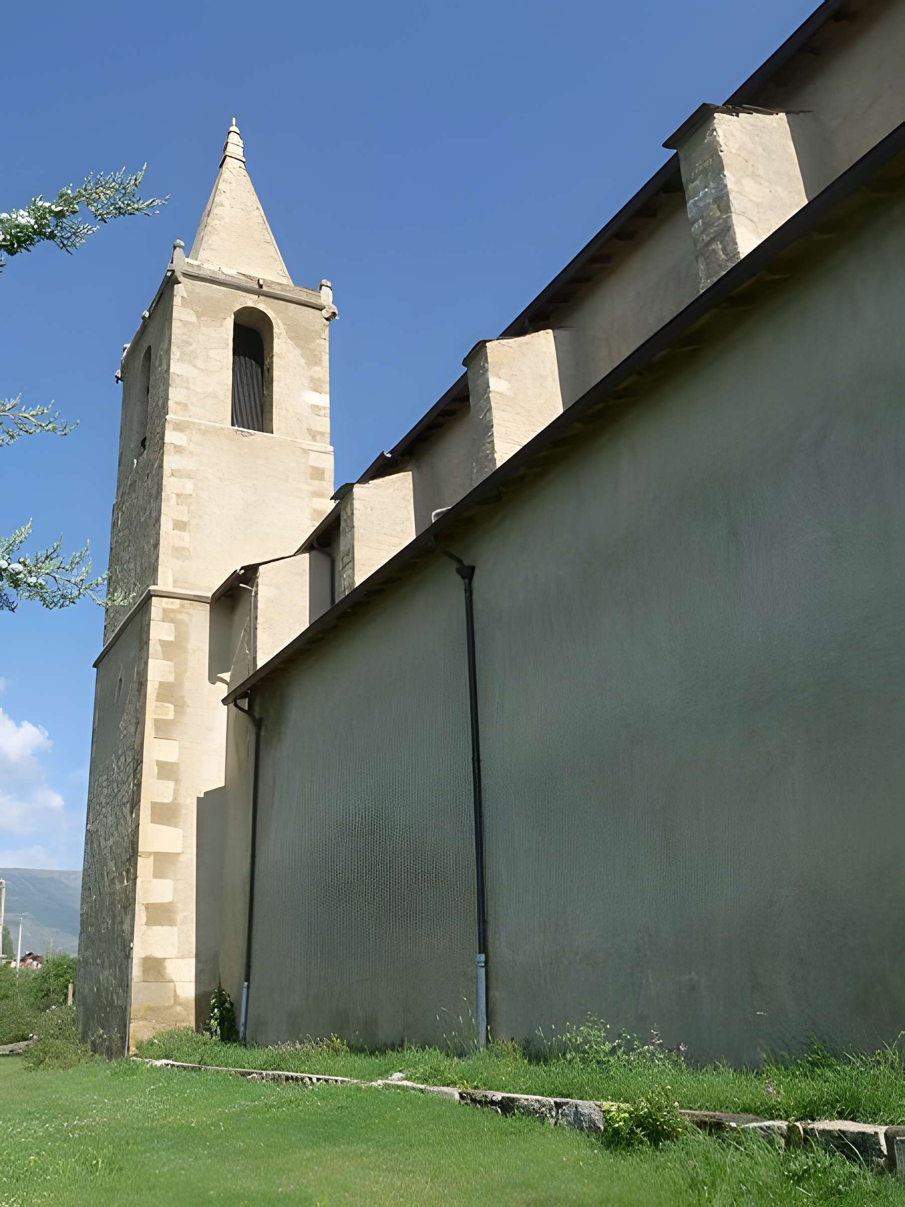 Église Saint-Saturnin d'Enveitg