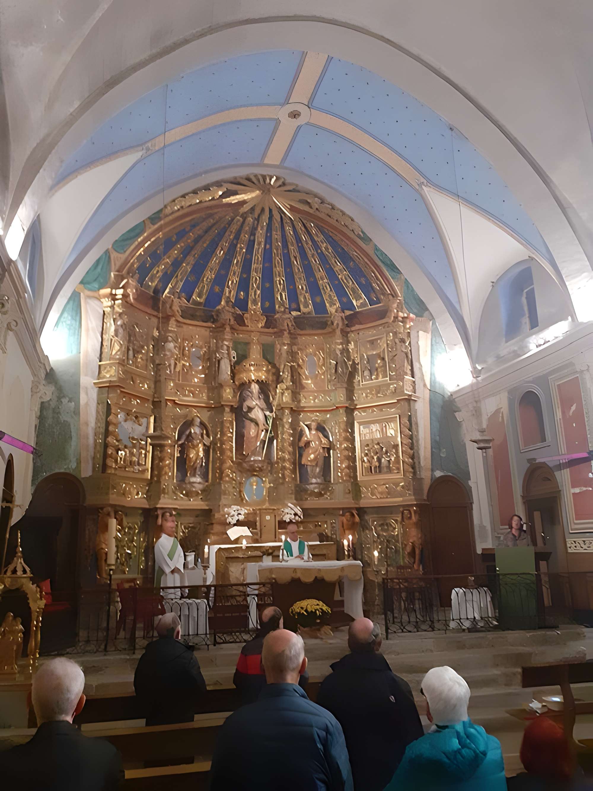 Église Saint-Saturnin d'Enveitg