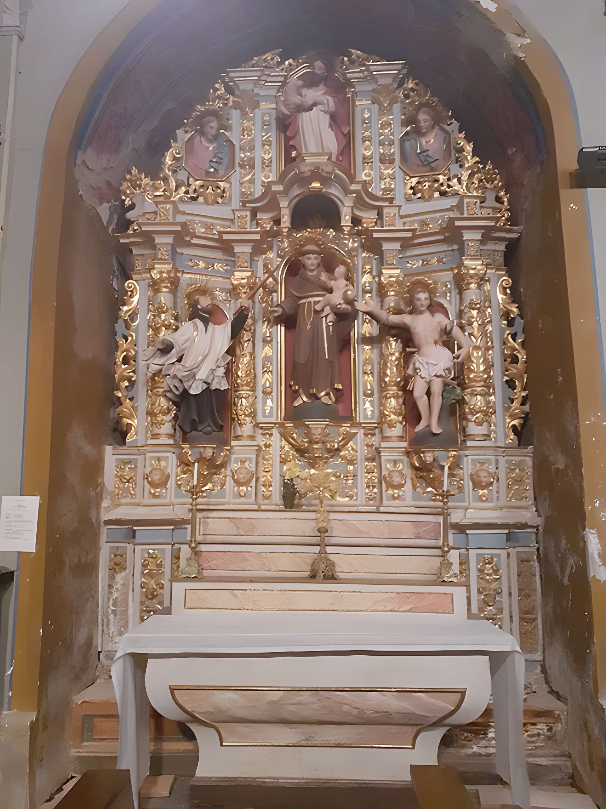 Église Saint-Saturnin d'Enveitg