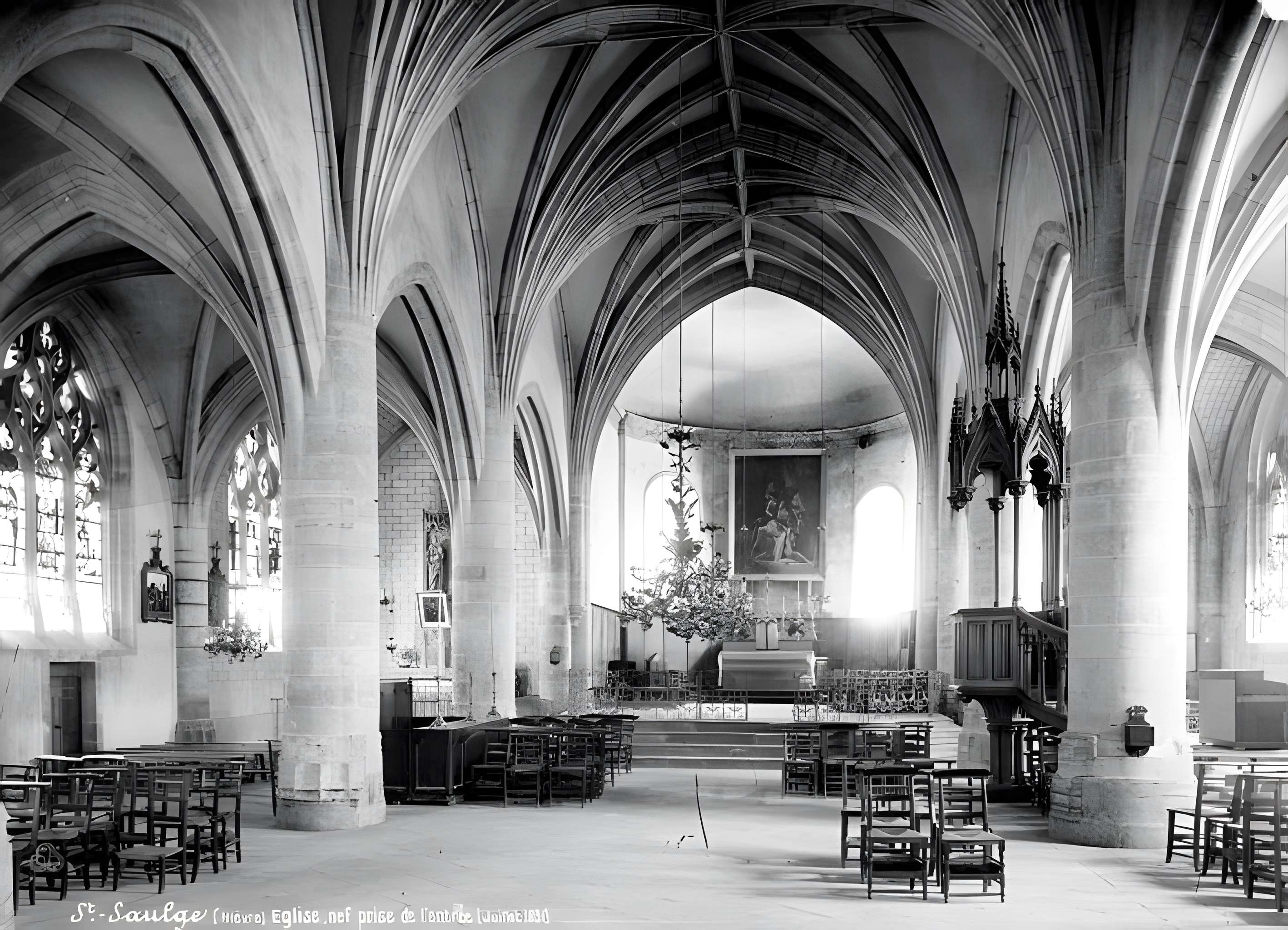 Église Saint-Saulge de Saint-Saulge