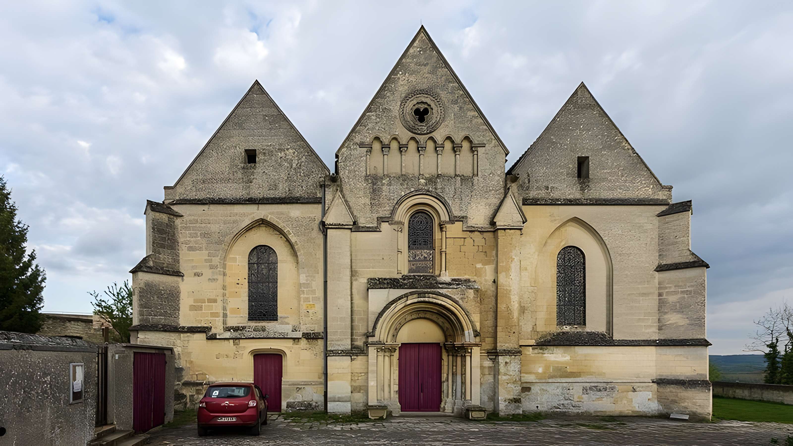 Église Saint-Sauveur de Coucy-le-Château-Auffrique 