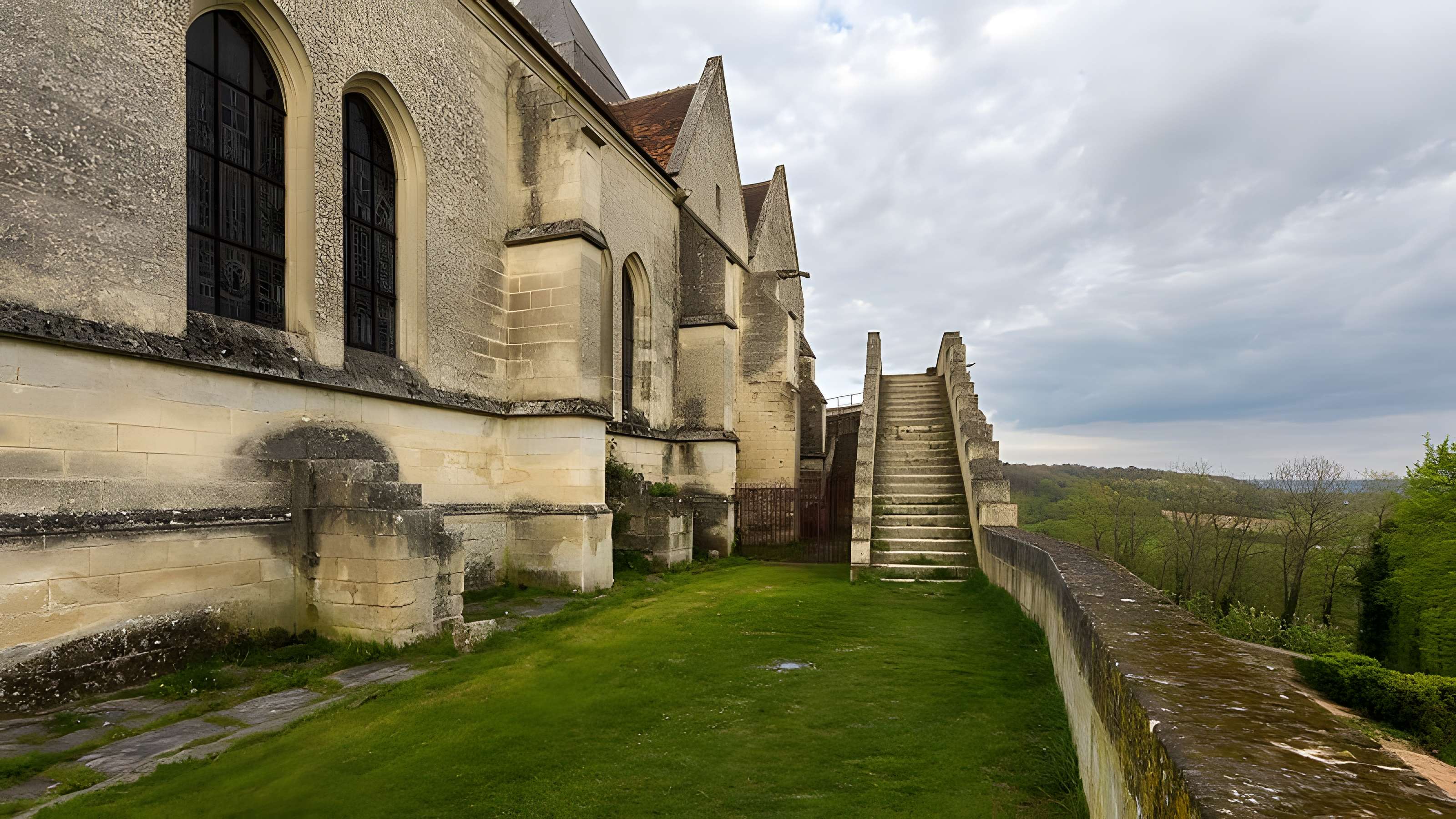 Église Saint-Sauveur de Coucy-le-Château-Auffrique