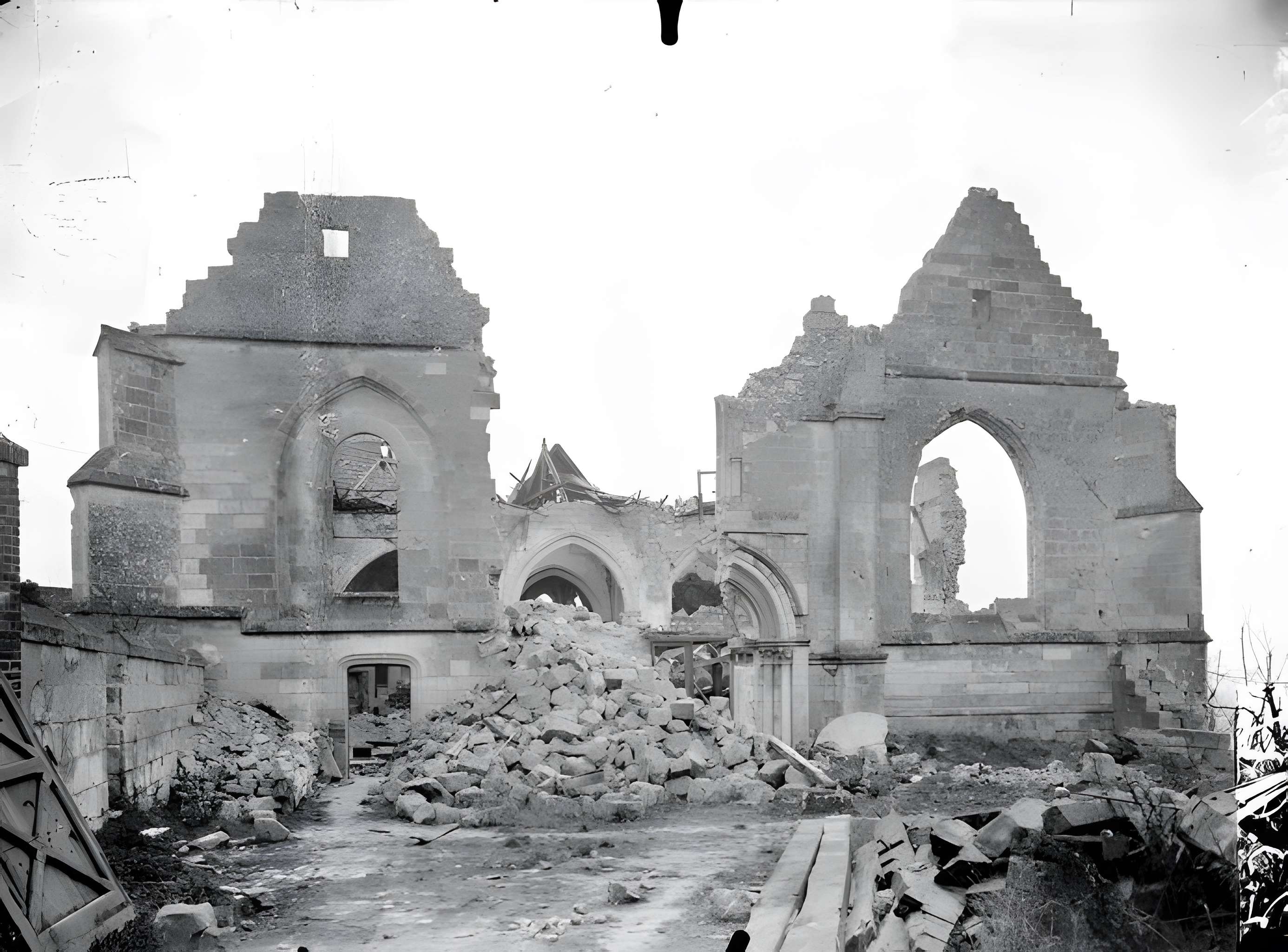Église Saint-Sauveur de Coucy-le-Château-Auffrique