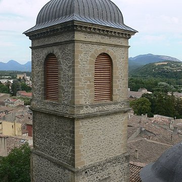 Église Saint-Sauveur de Crest