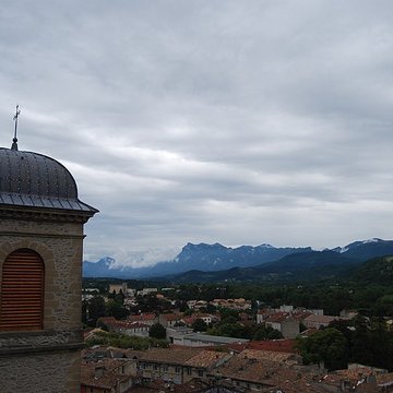 Église Saint-Sauveur de Crest