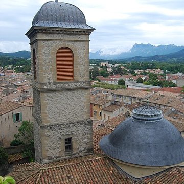 Église Saint-Sauveur de Crest