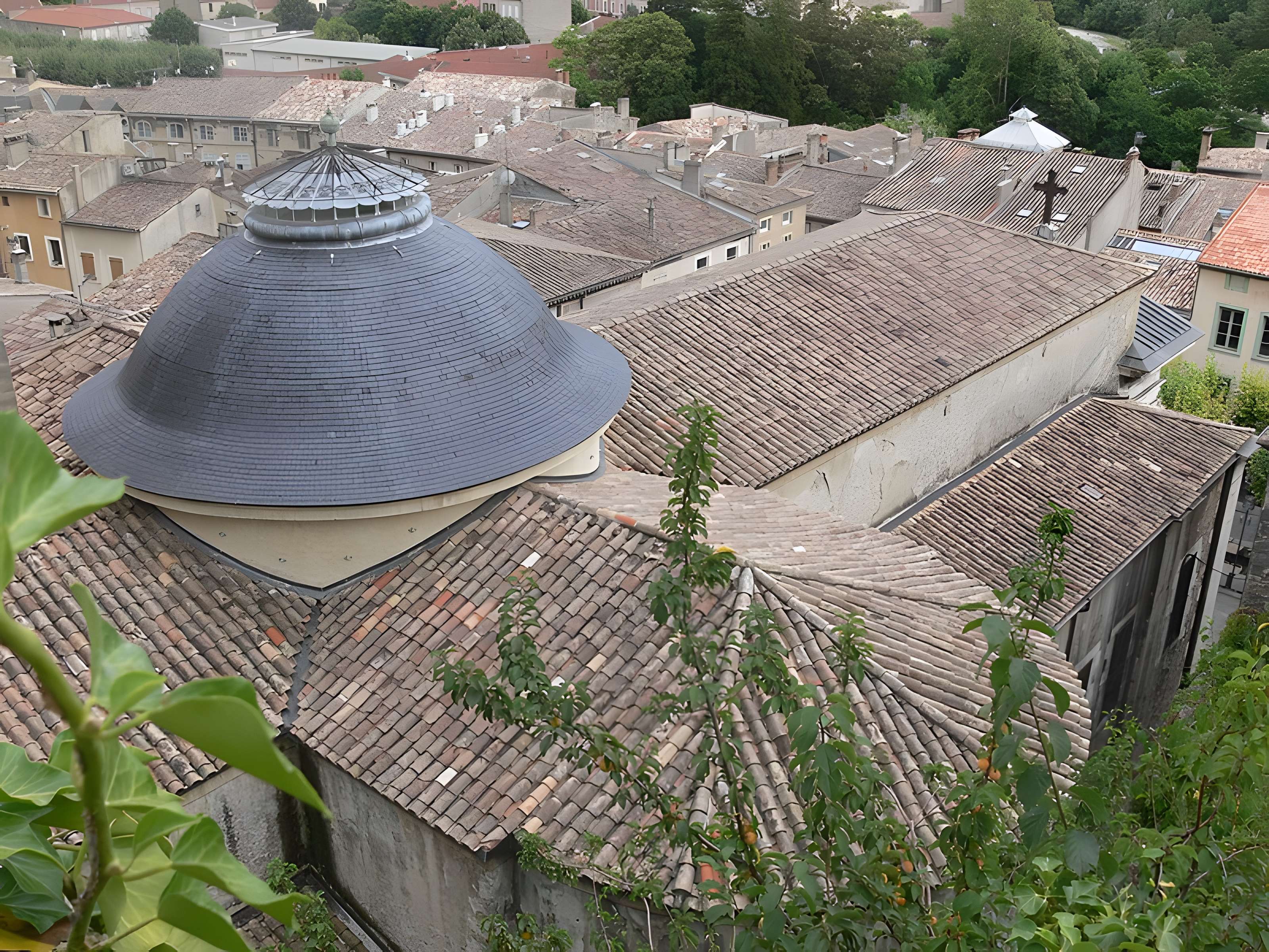 Église Saint-Sauveur de Crest