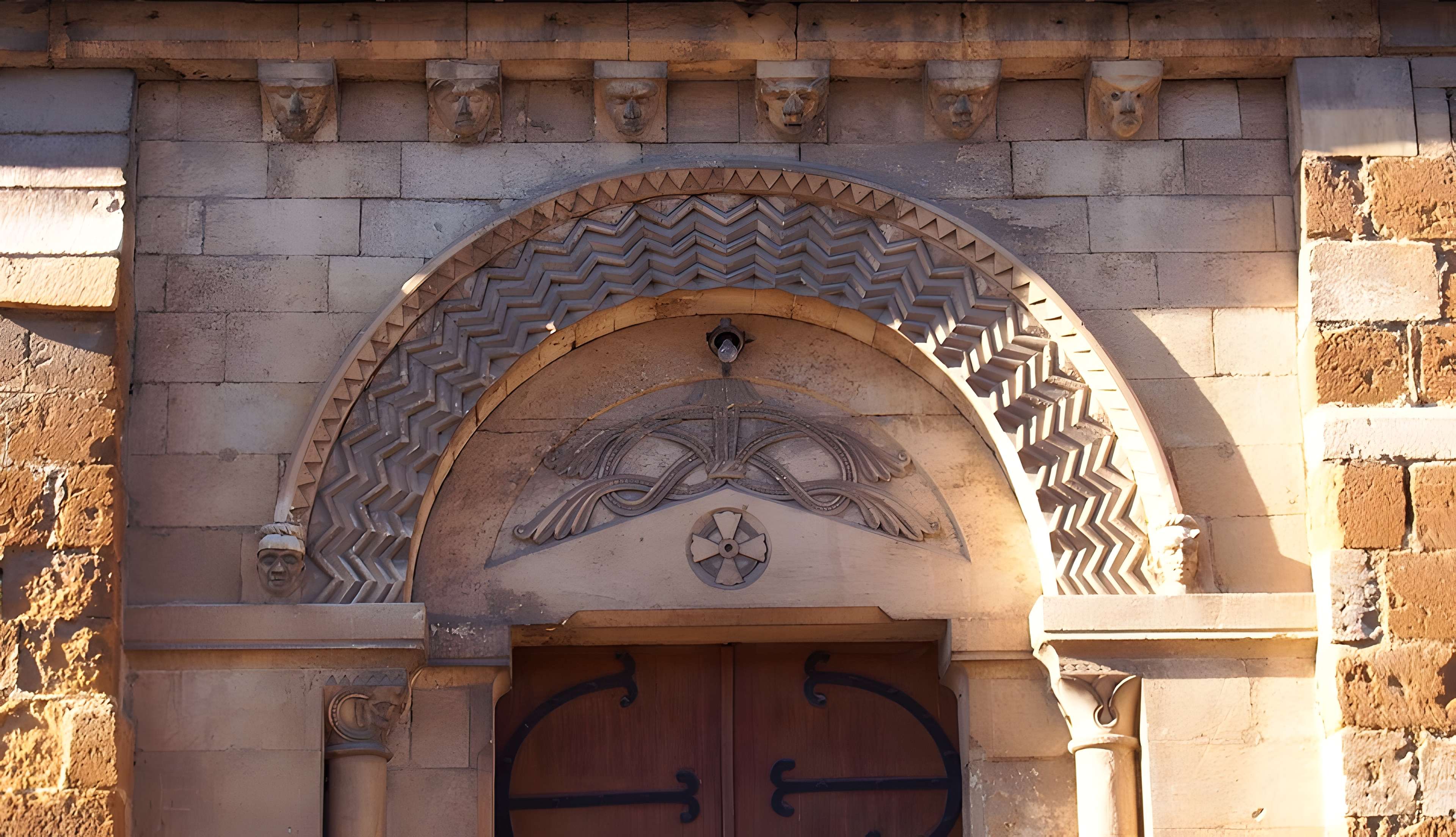 Église Saint-Sauveur de Thury-Harcourt