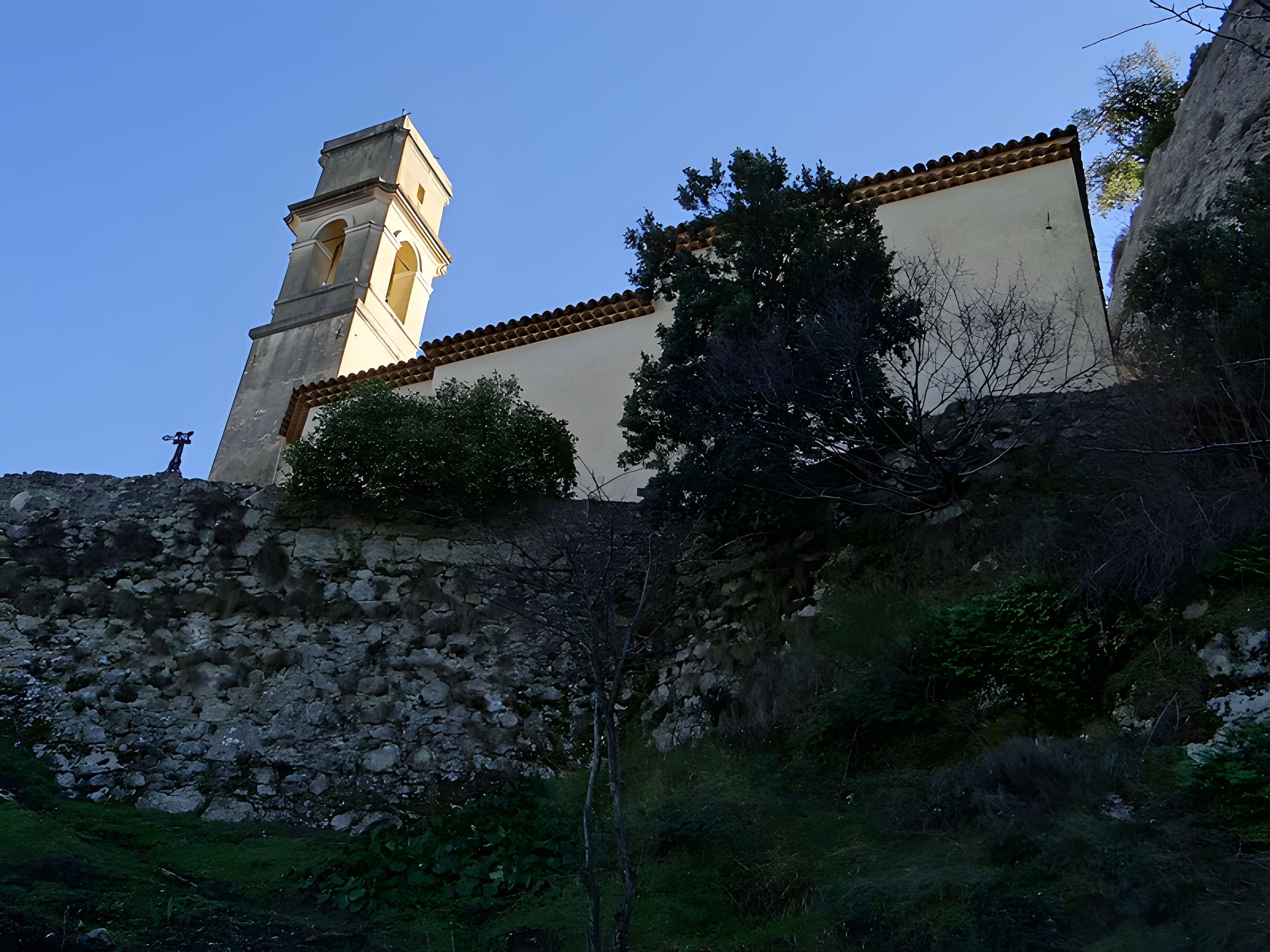 Église Saint-Sébastien-Saint-Martin de Pierrefeu
