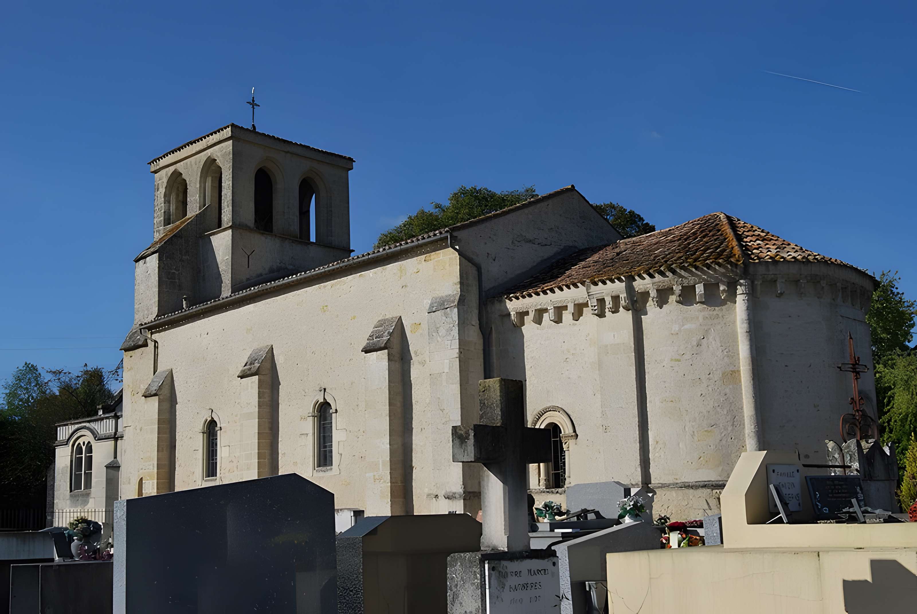 Église Saint-Seurin d'Artigues-près-Bordeaux