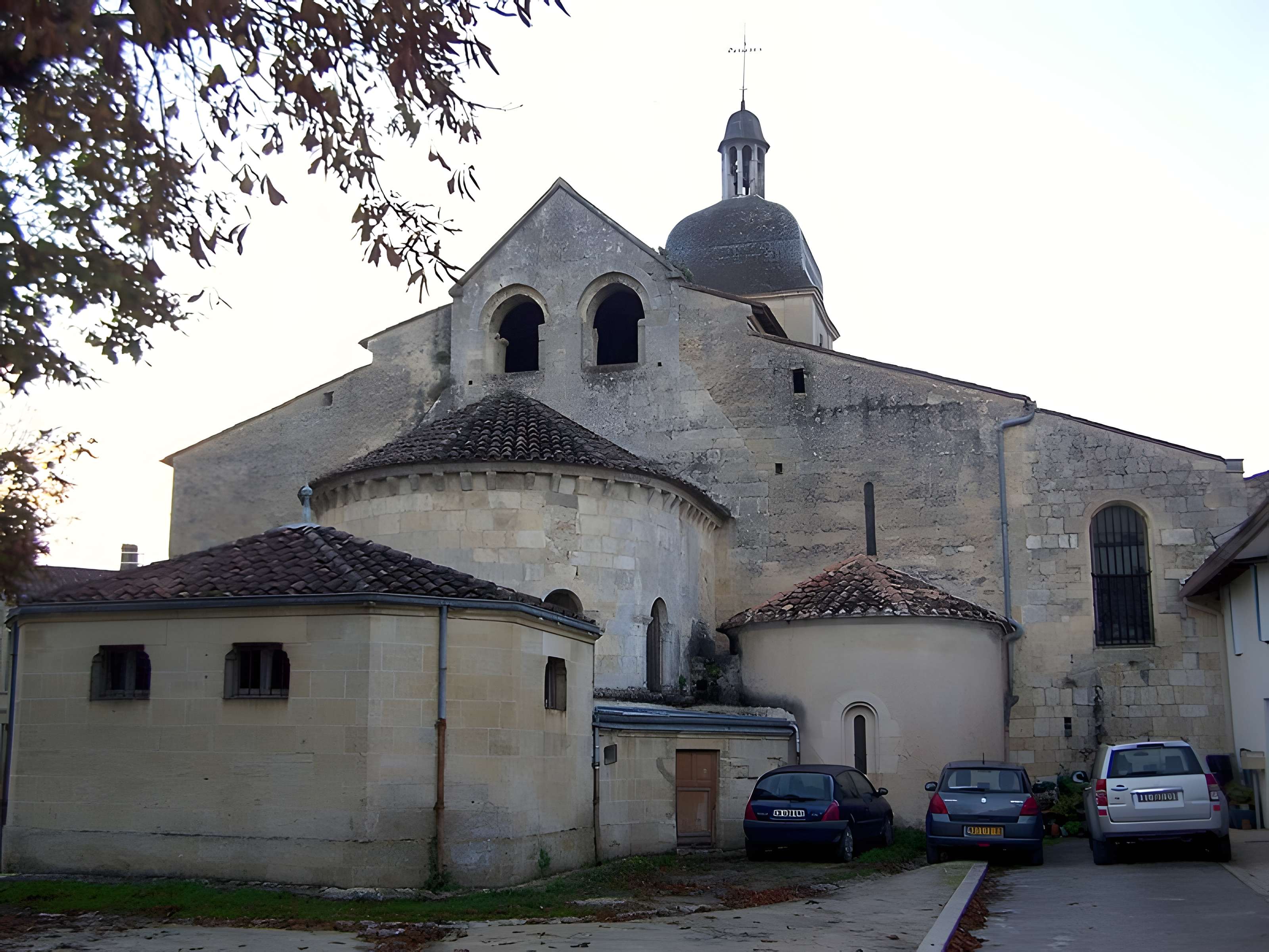 Église Saint-Seurin de Rions