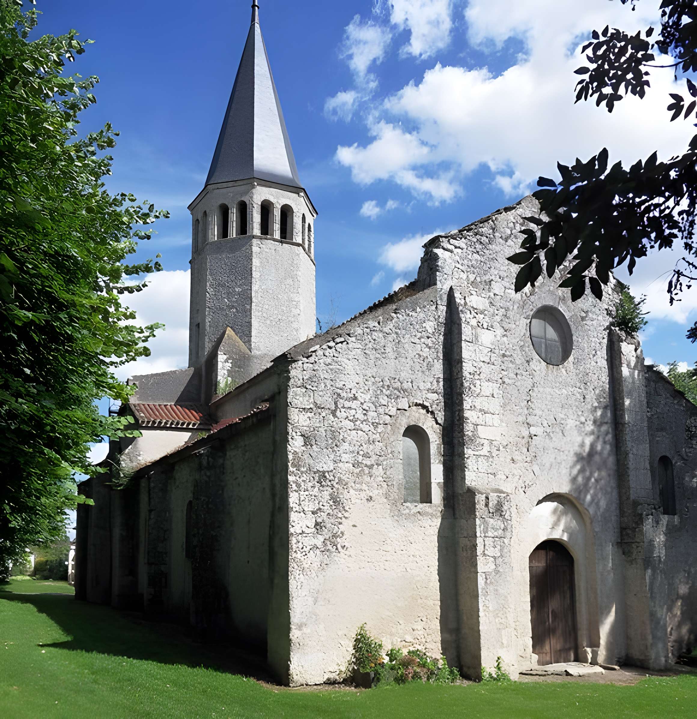 Église Saint-Sulpice de Langy 