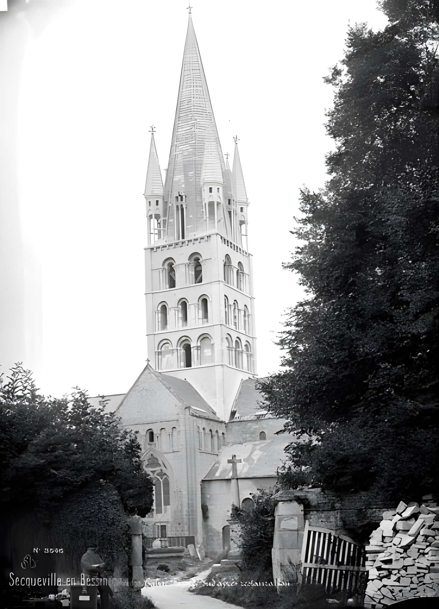 Église Saint-Sulpice de Secqueville-en-Bessin