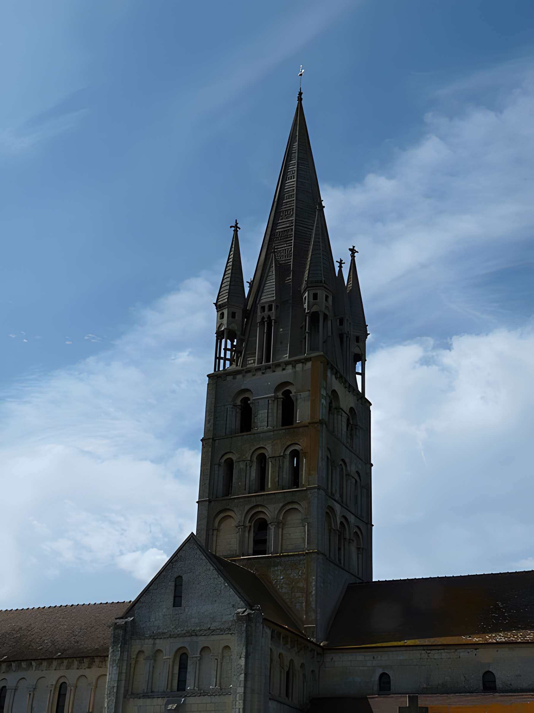 Église Saint-Sulpice de Secqueville-en-Bessin