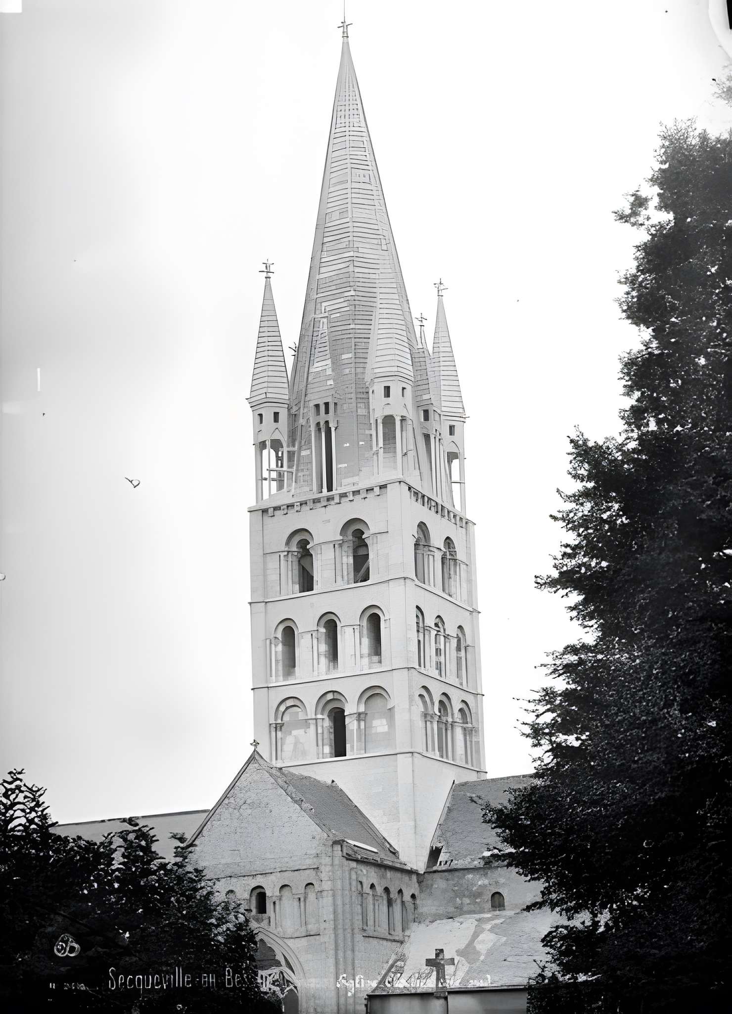 Église Saint-Sulpice de Secqueville-en-Bessin
