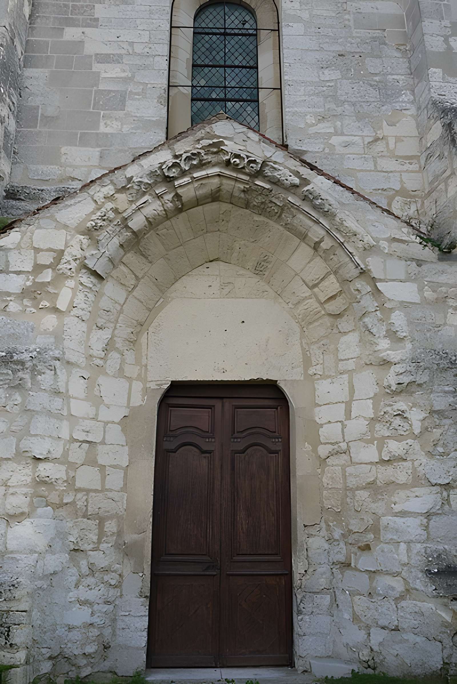 Église Saint-Sulpice-et-Saint-Antoine de Veuilly-la-Poterie