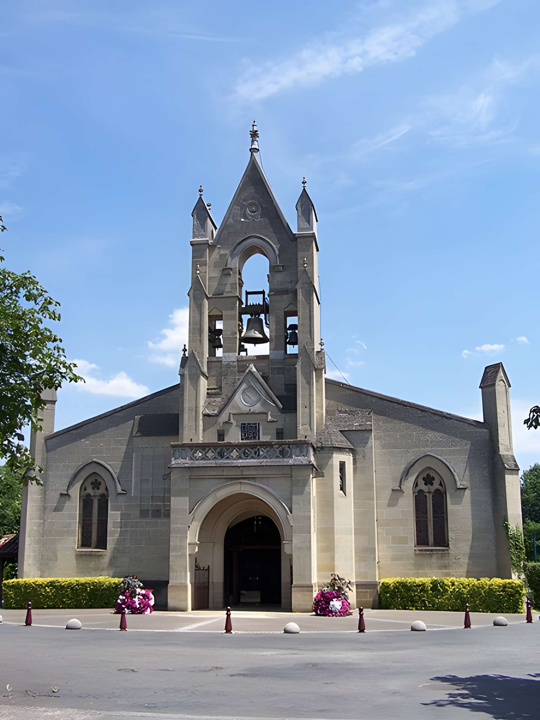 Église Saint-Symphorien de Saint-Symphorien