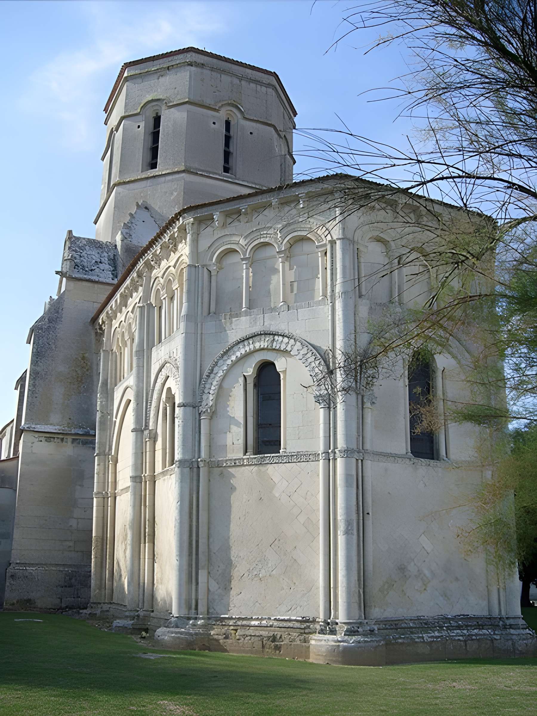 Église Saint-Trojan de Rétaud