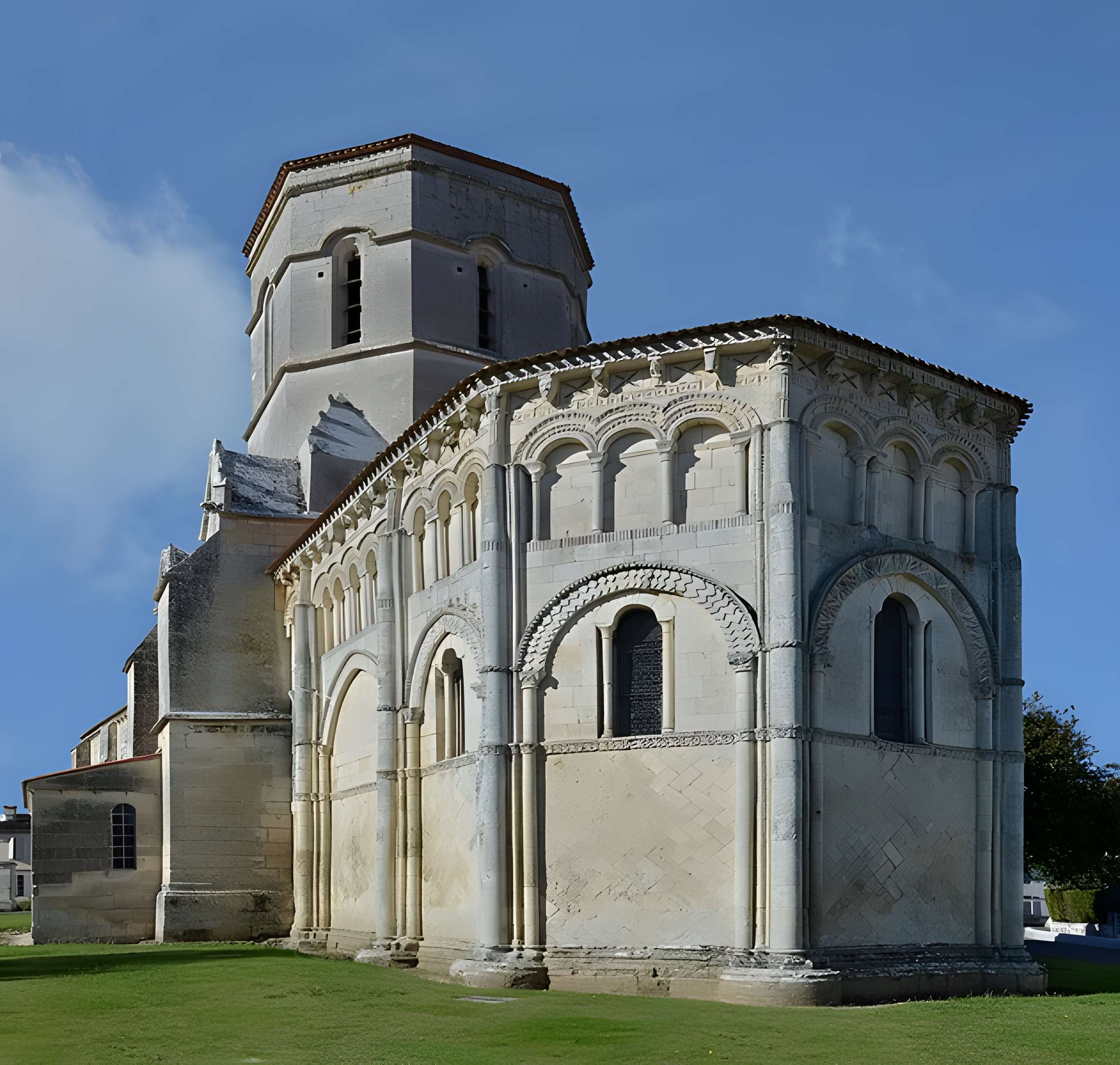 Église Saint-Trojan de Rétaud