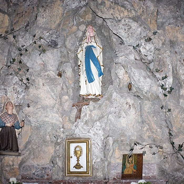 Photo de Église Saint-Ursmar dEppe-Sauvage