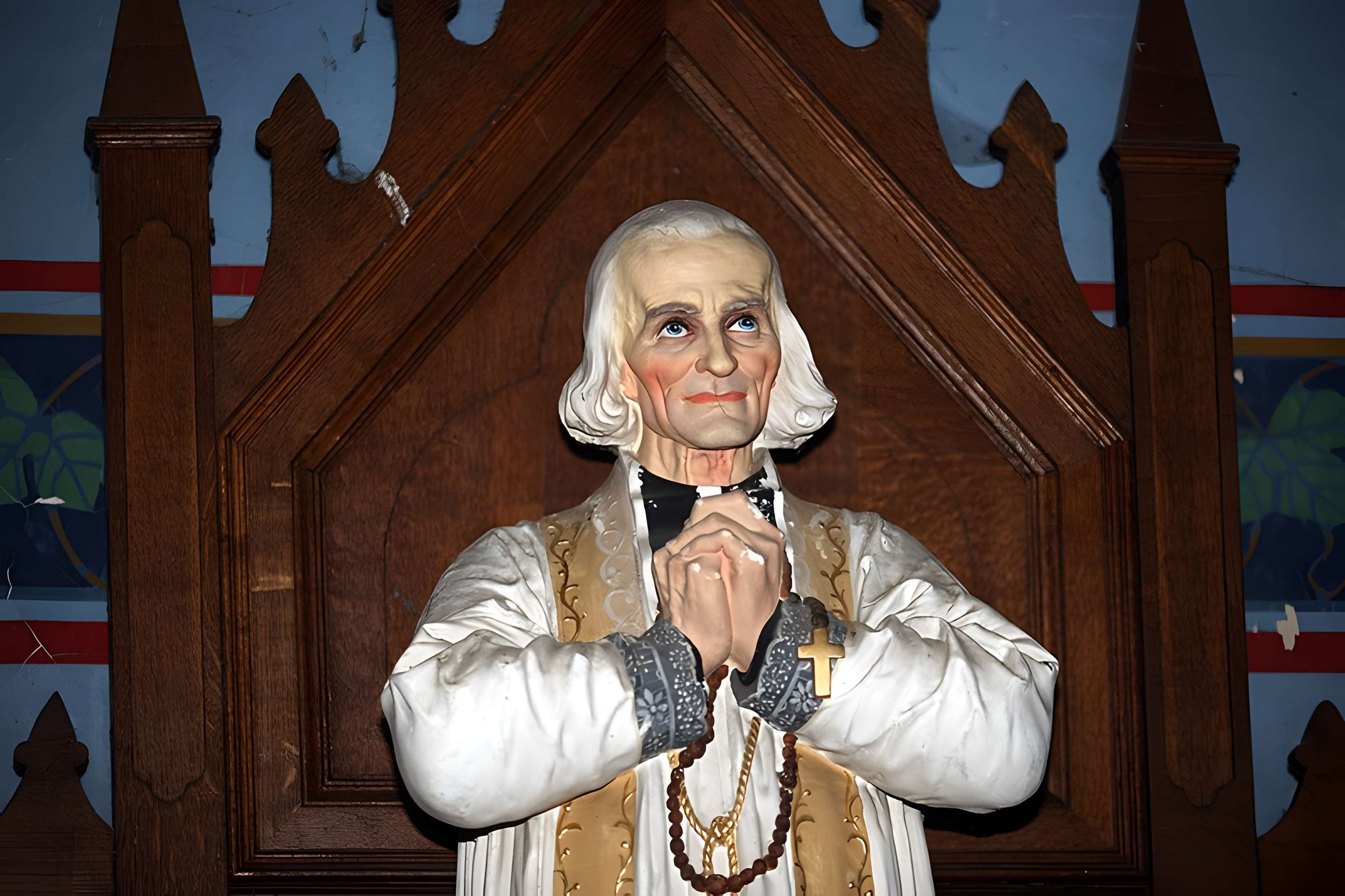 Église Saint-Ursmar d'Eppe-Sauvage