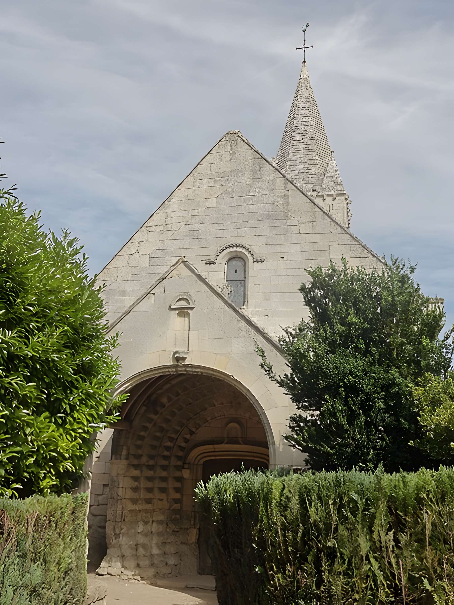 Église Saint-Vaast de Saint-Vaast-de-Longmont