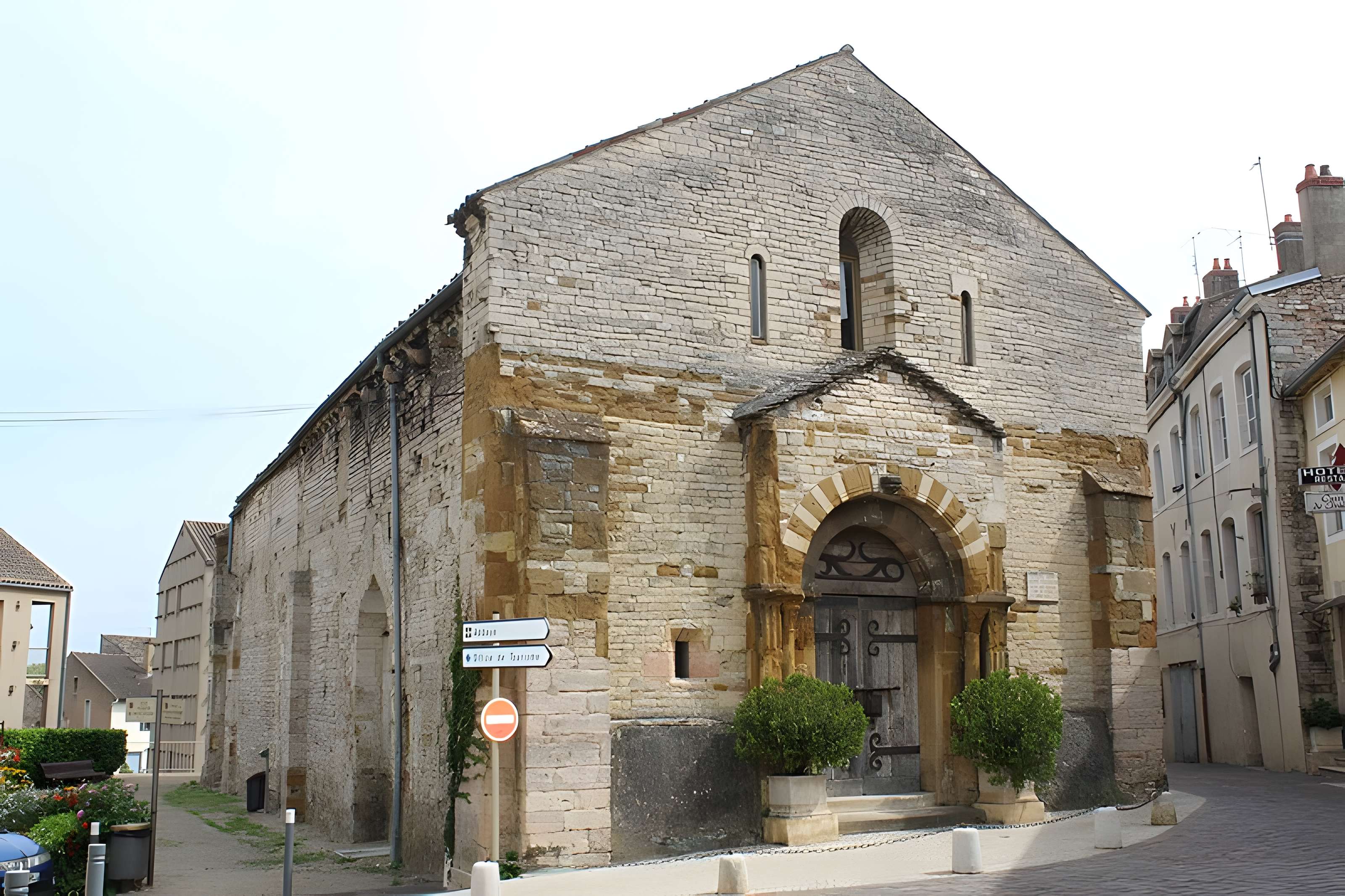 Église Saint-Valérien de Tournus