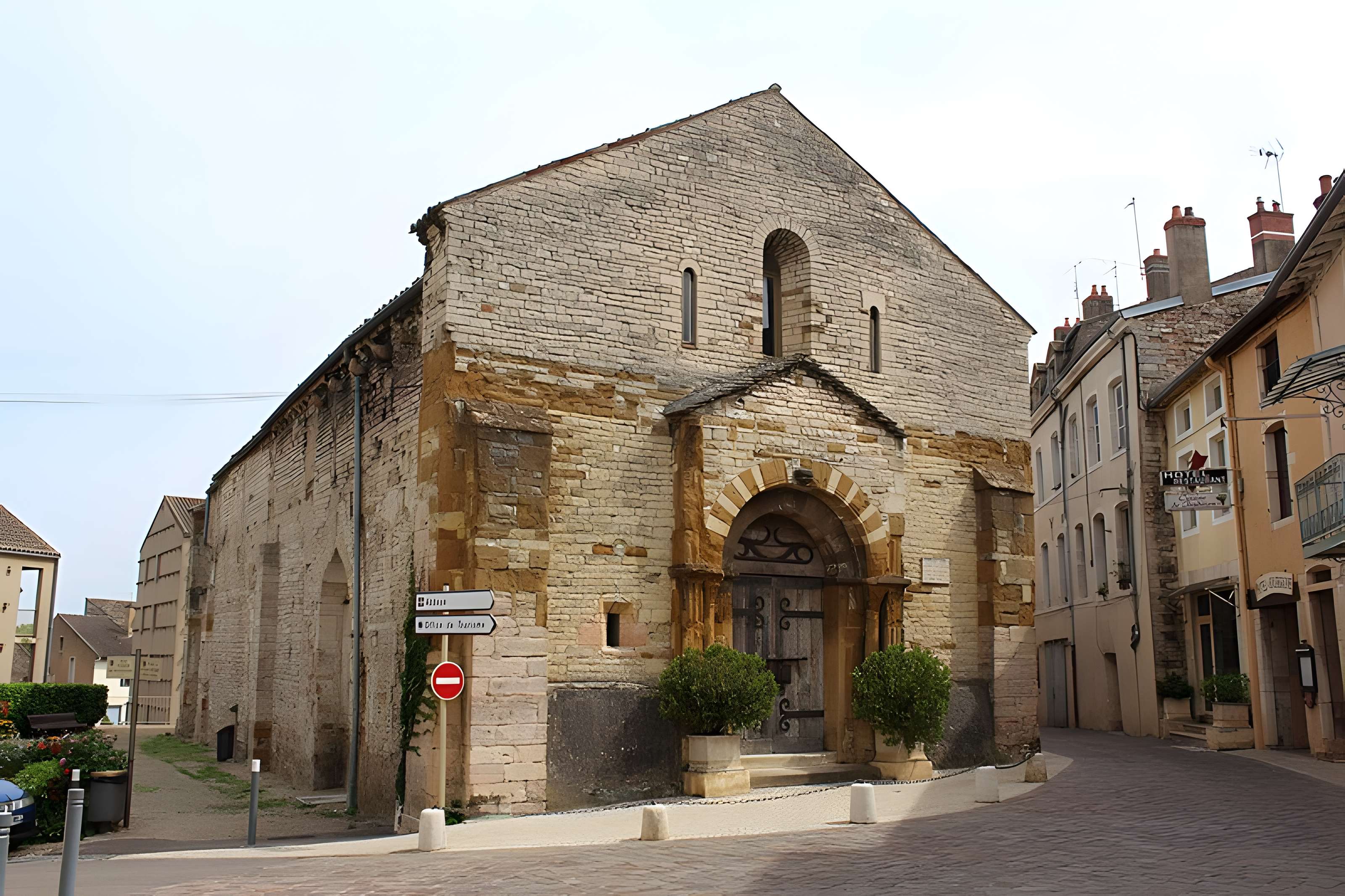 Église Saint-Valérien de Tournus