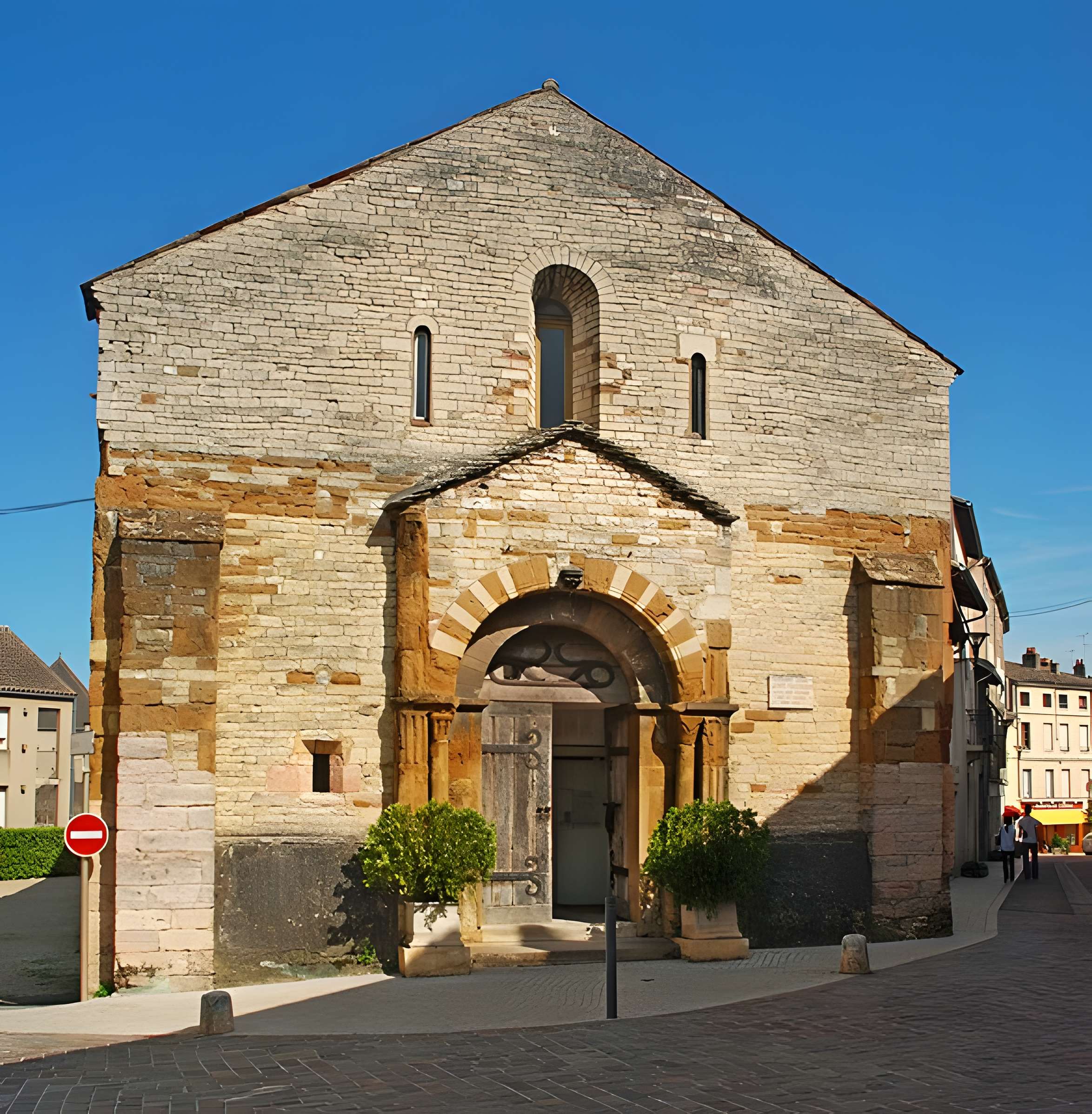 Église Saint-Valérien de Tournus