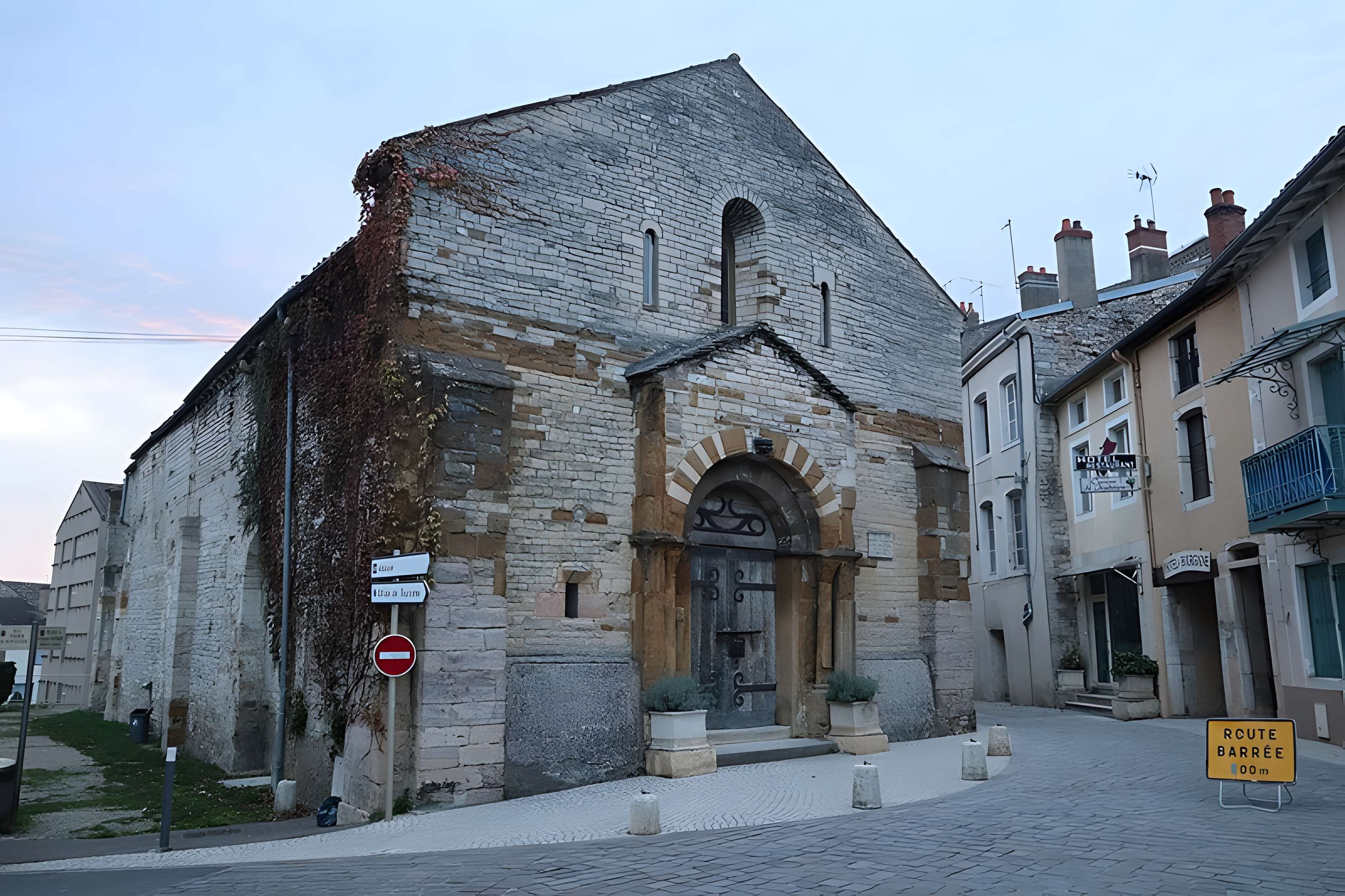 Église Saint-Valérien de Tournus