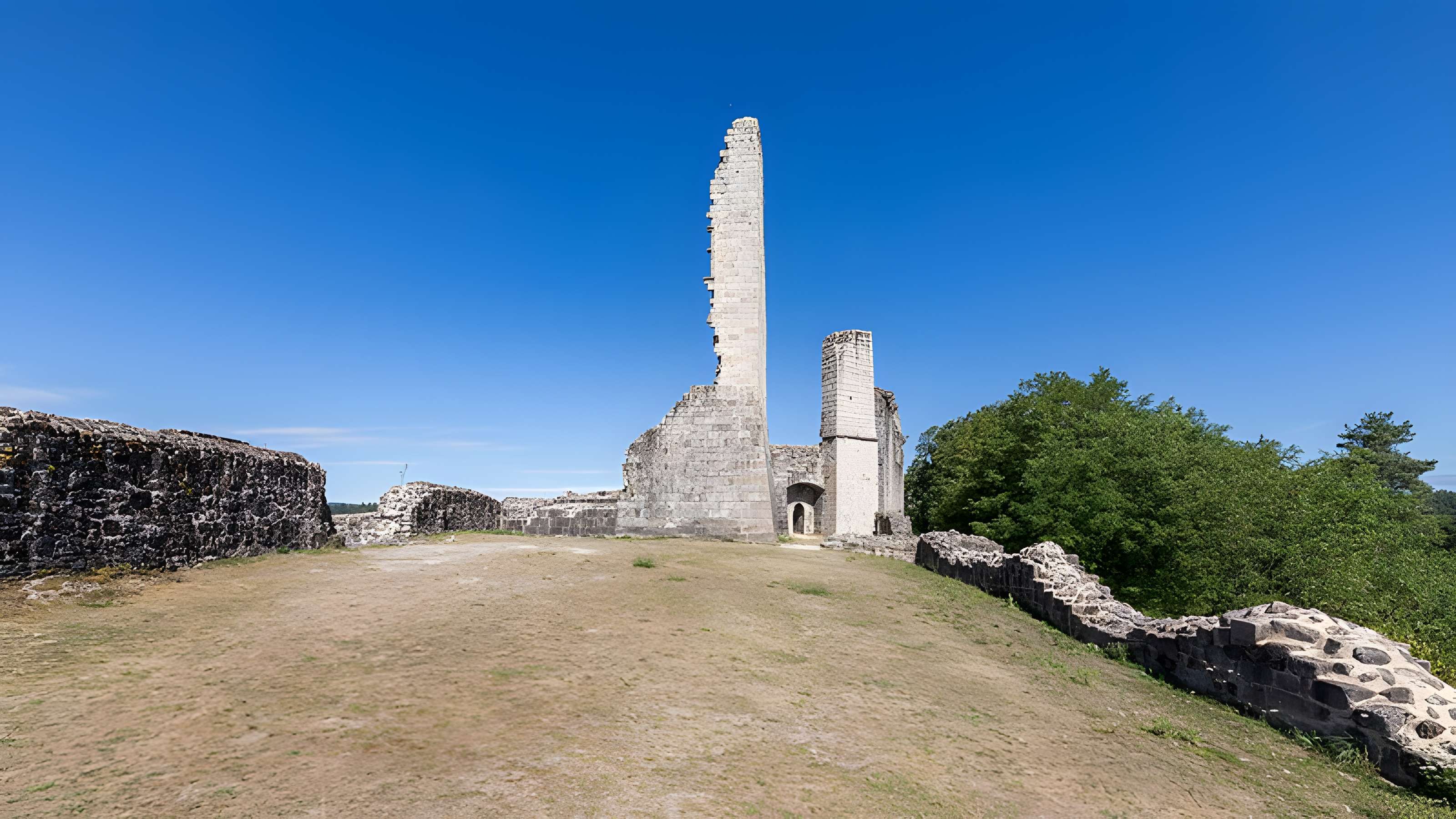 Château de Ventadour (Corrèze)