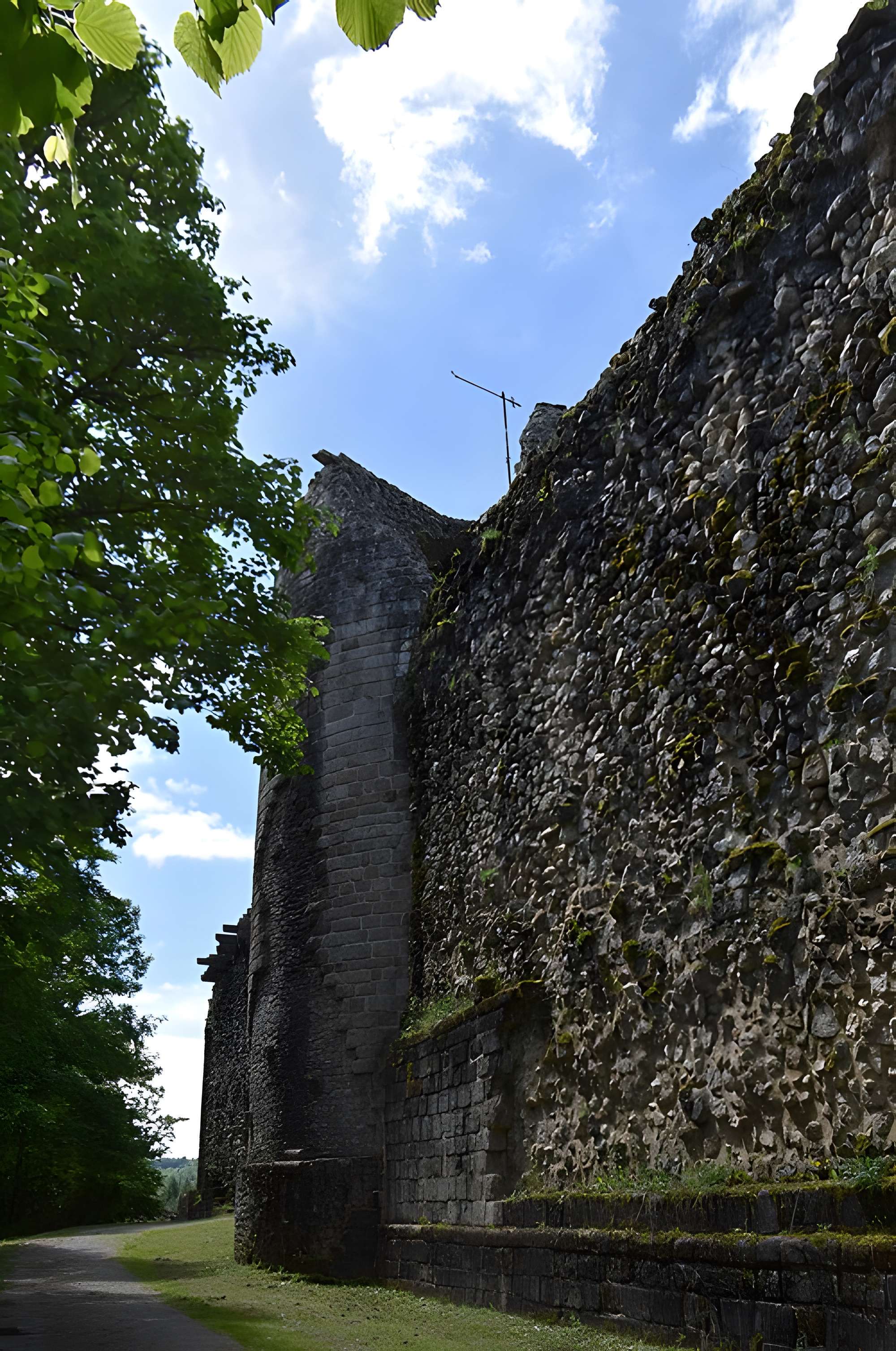 Château de Ventadour (Corrèze)