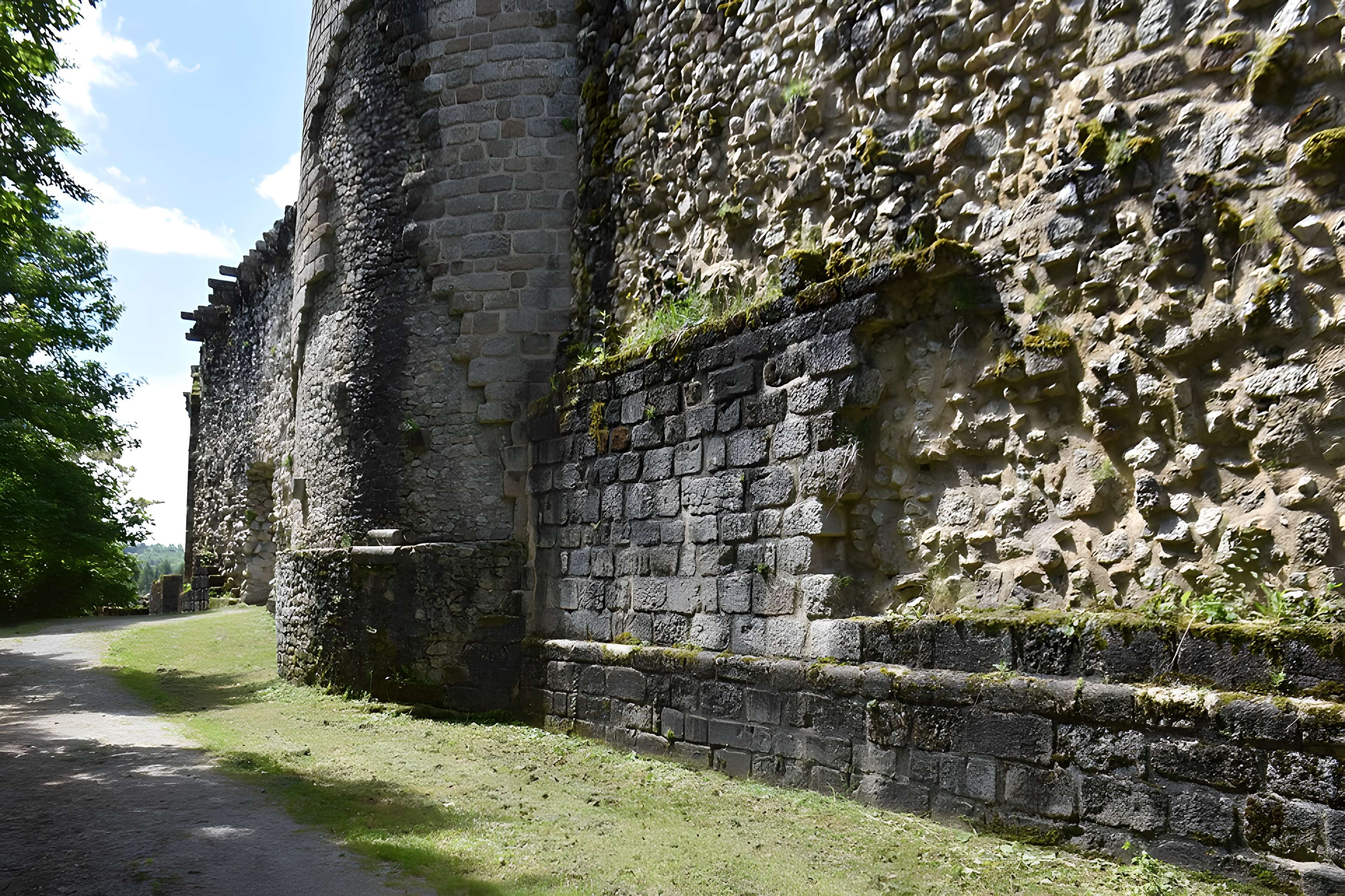Château de Ventadour (Corrèze)