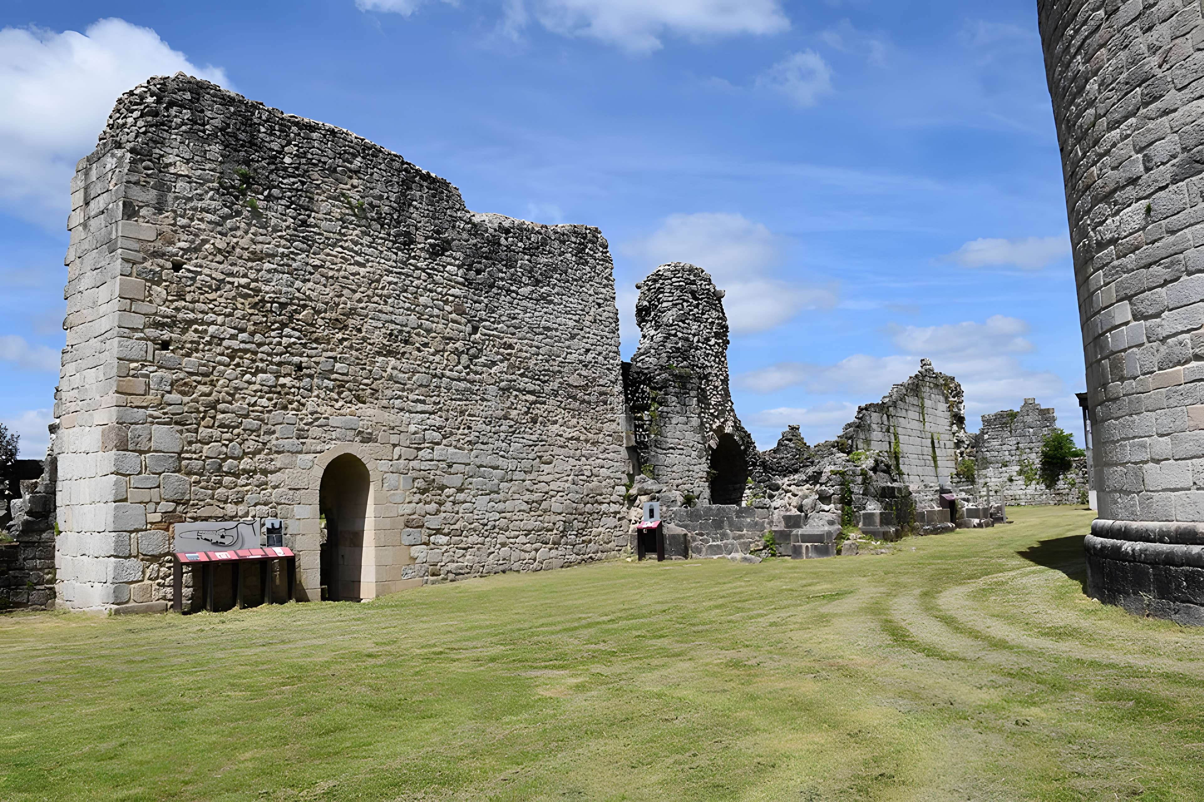 Château de Ventadour (Corrèze)