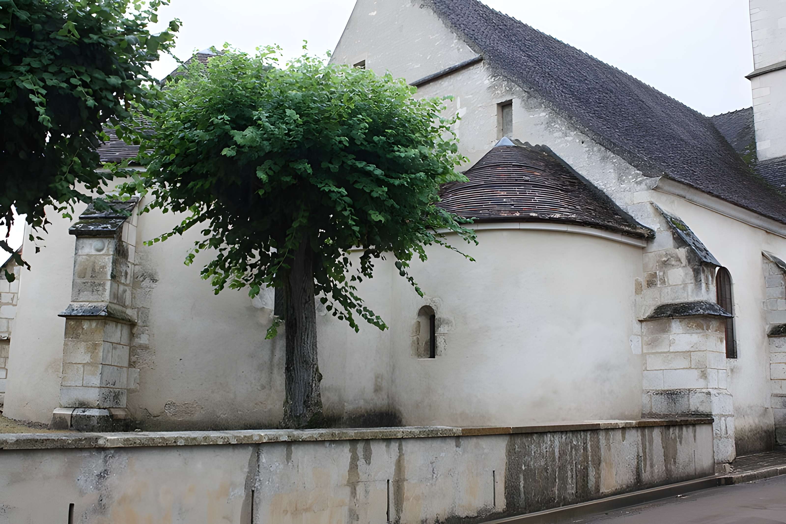 Église Saint-Vérain de Bazarnes