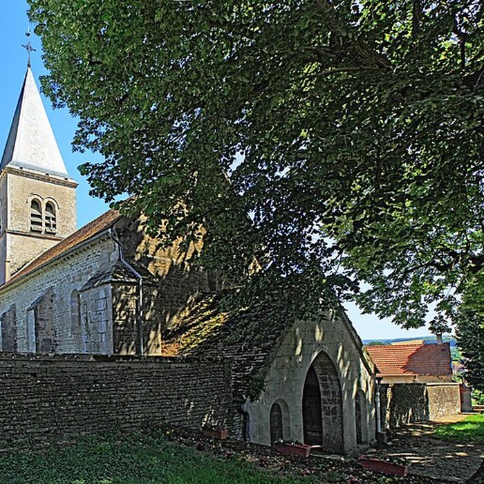 Photo de Église Saint-Victor de Poiseul-la-Ville-et-Laperrière