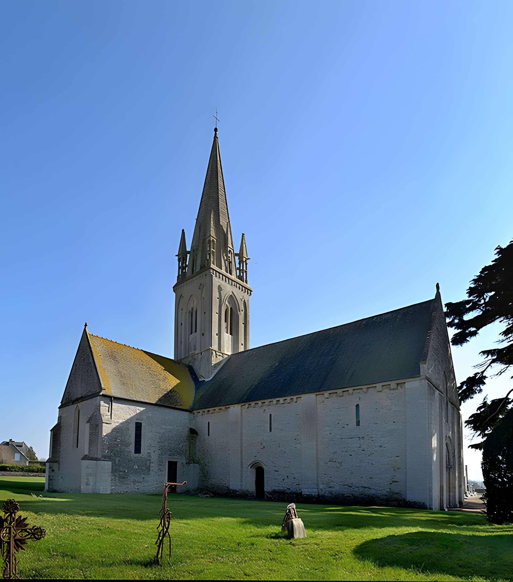 Église Saint-Vigor d'Asnières-en-Bessin