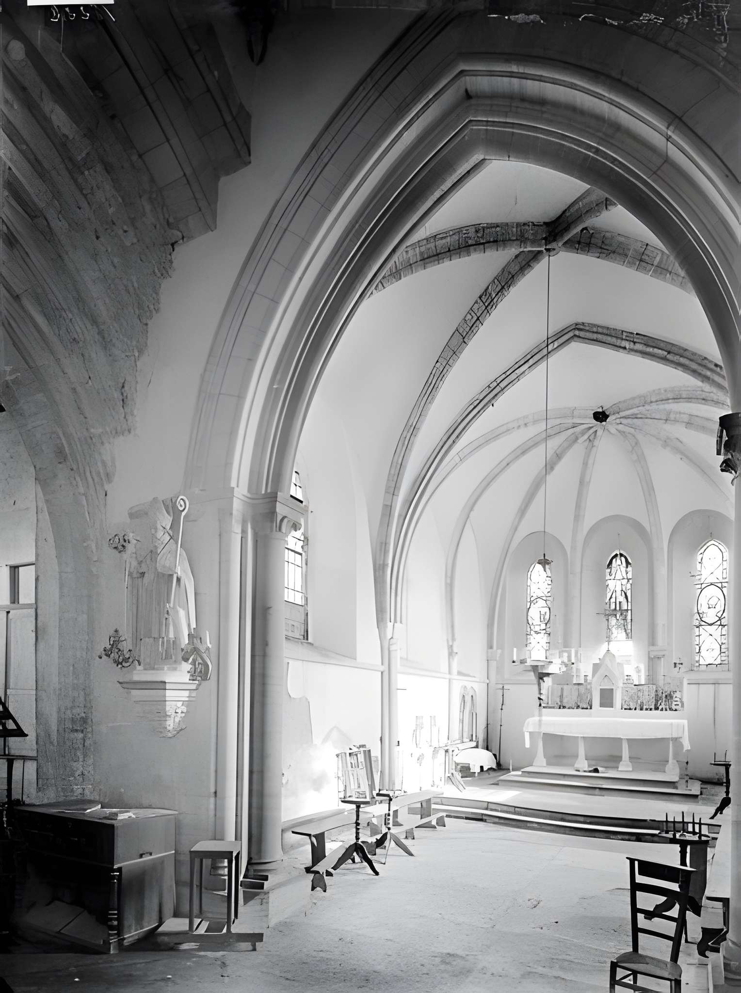 Église Saint-Vigor d'Asnières-en-Bessin