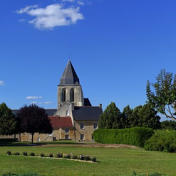 Église Saint-Vincent de Vernoil-le-Fourrier