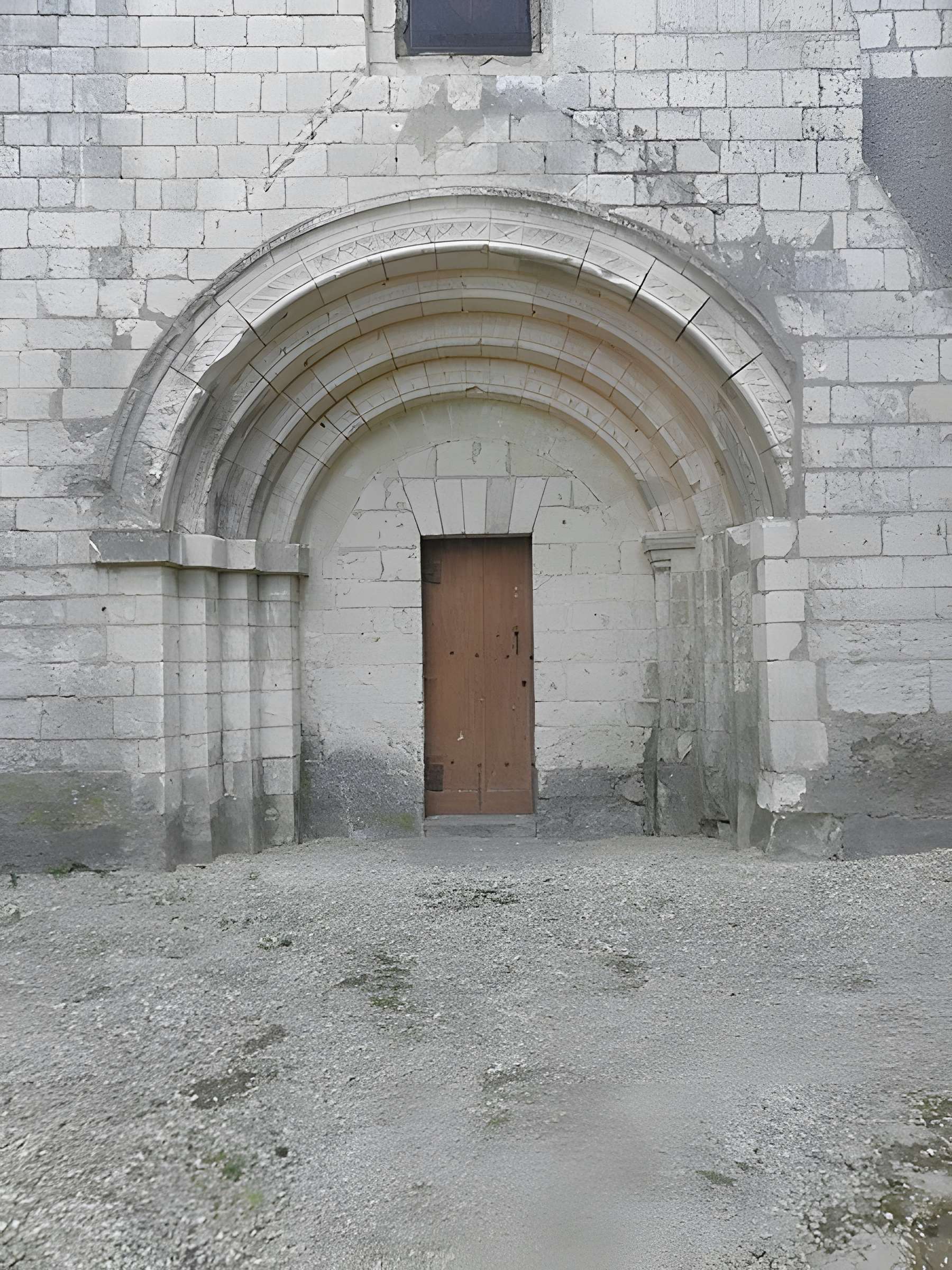 Église Saint-Vincent de Vernoil-le-Fourrier