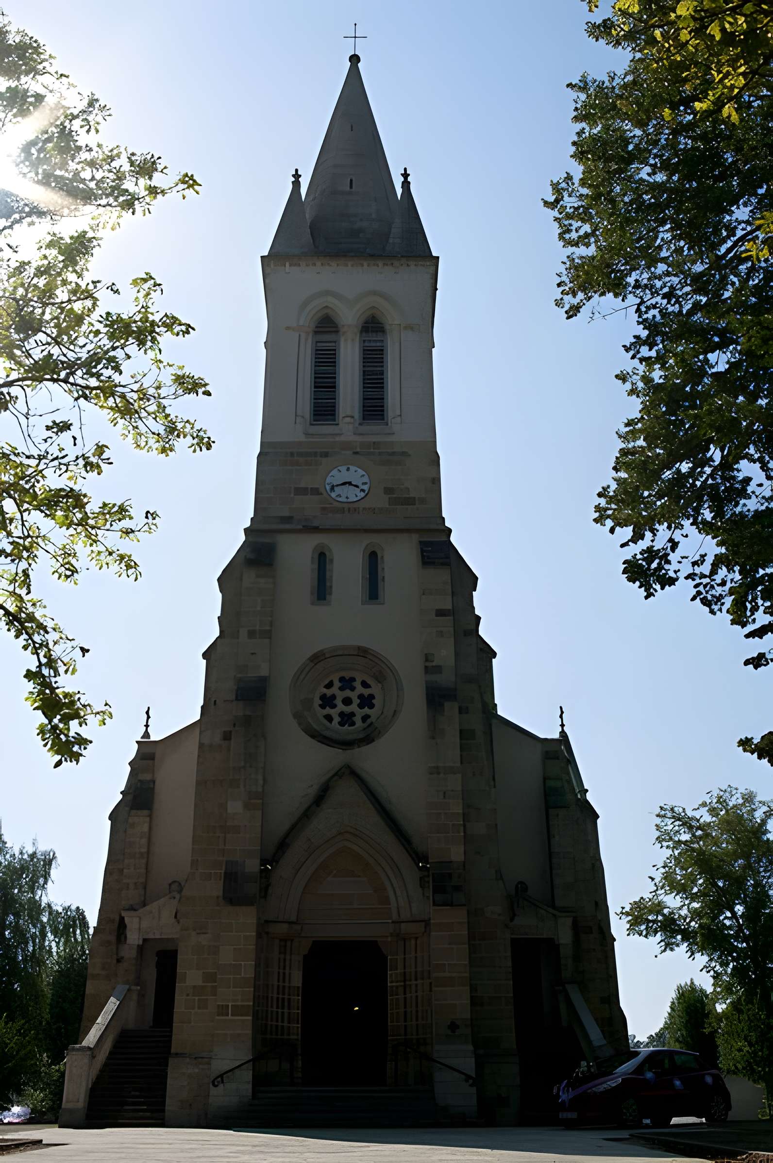 Église Saint-Vincent d'Ustaritz 